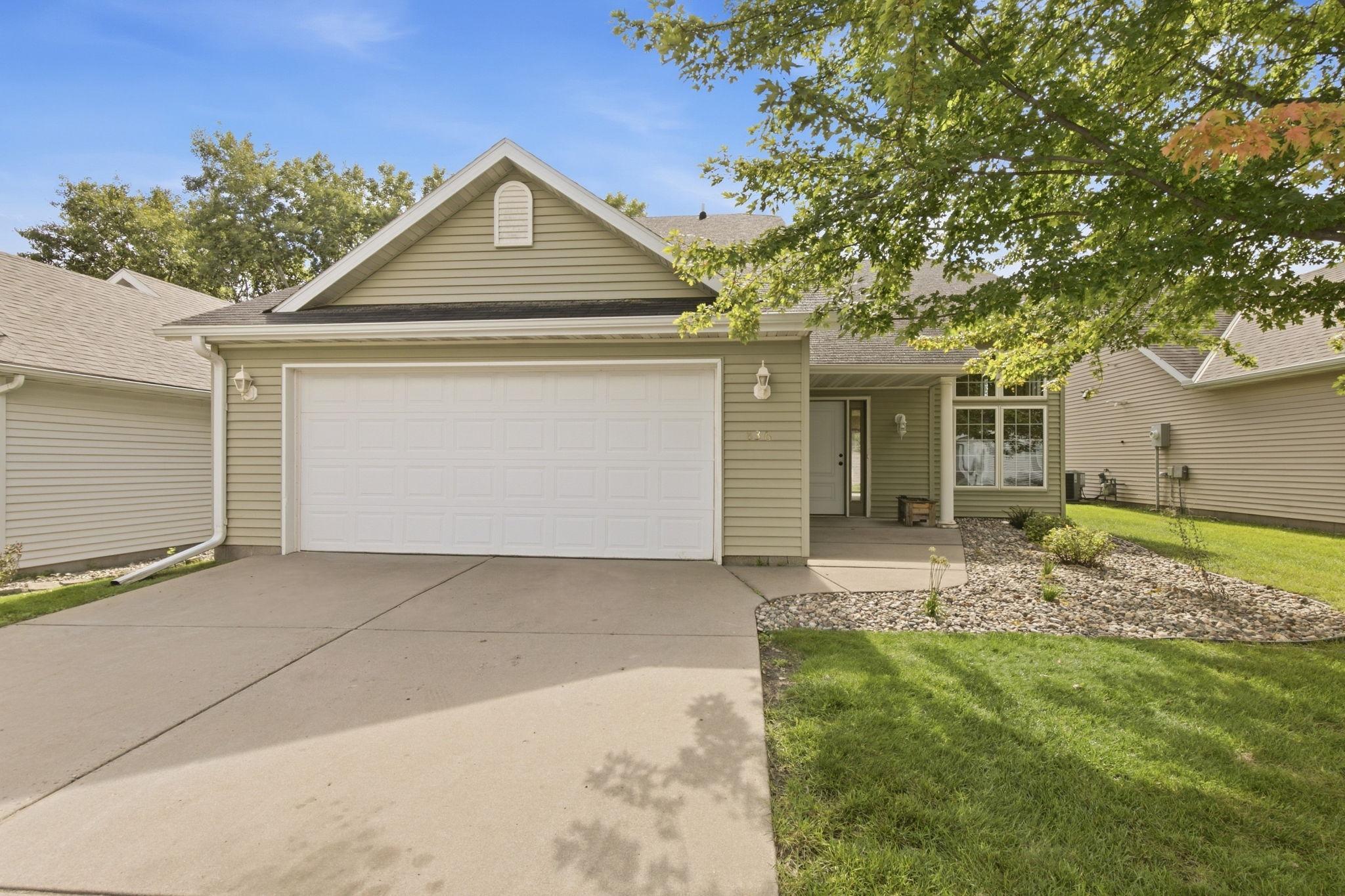 836 Aspen Circle Property Photo 1