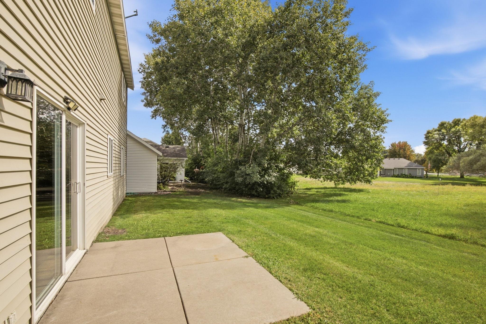 836 Aspen Circle Property Photo 4