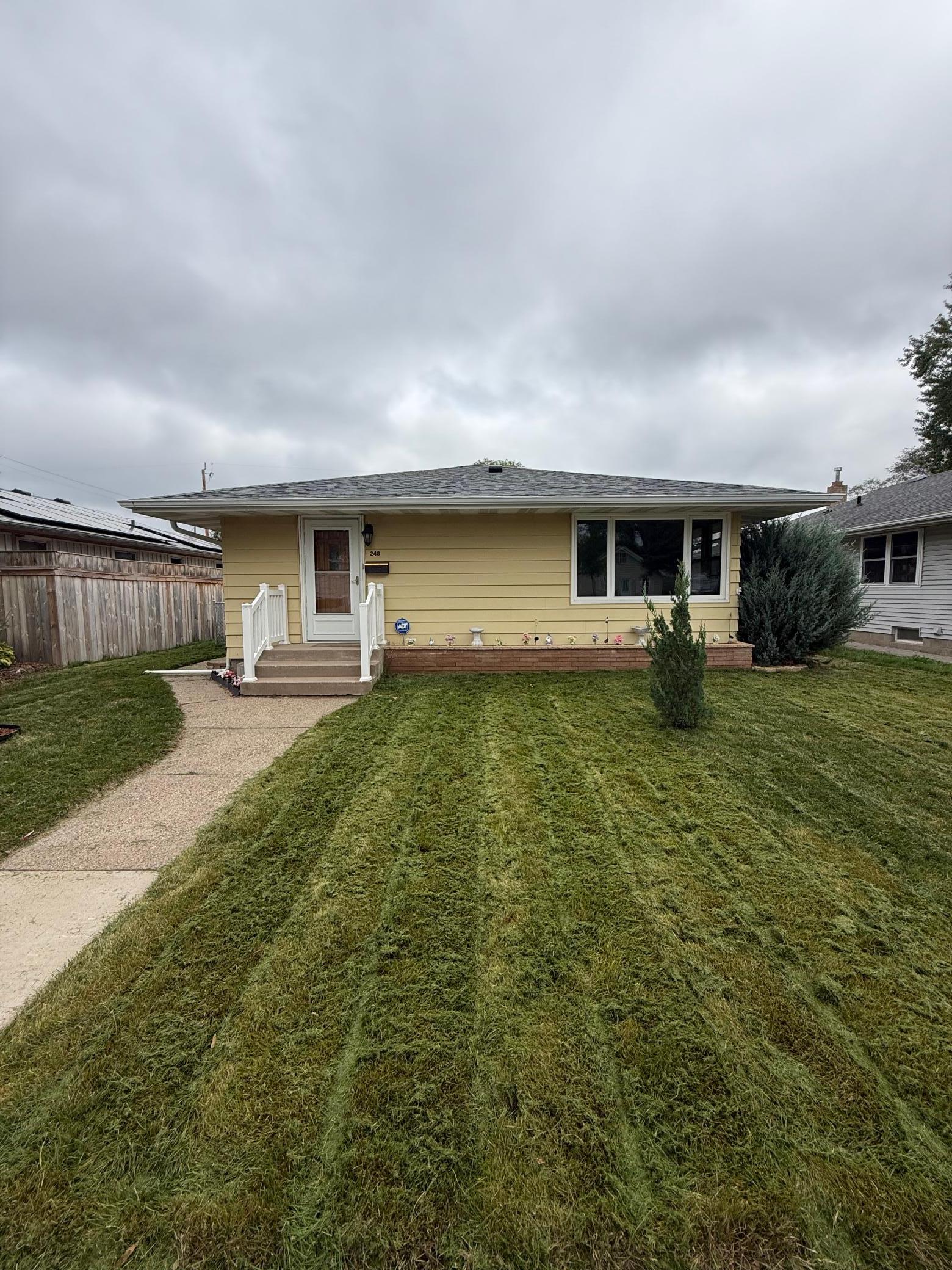 248 23rd Avenue N Property Photo 1