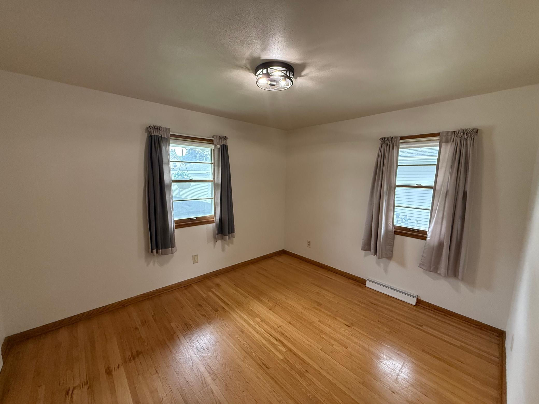 248 23rd Avenue N Property Photo 9