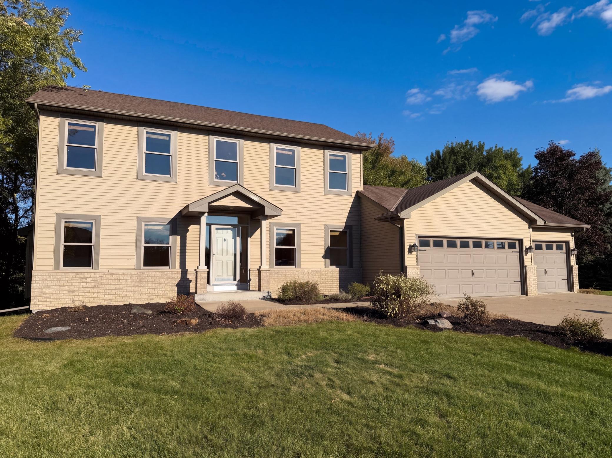 3415 Kaiser Circle Ne Property Photo 1