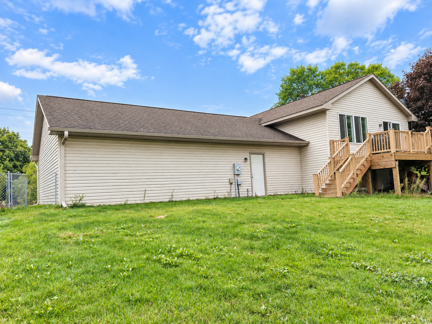 5 Elm Street Property Photo 20