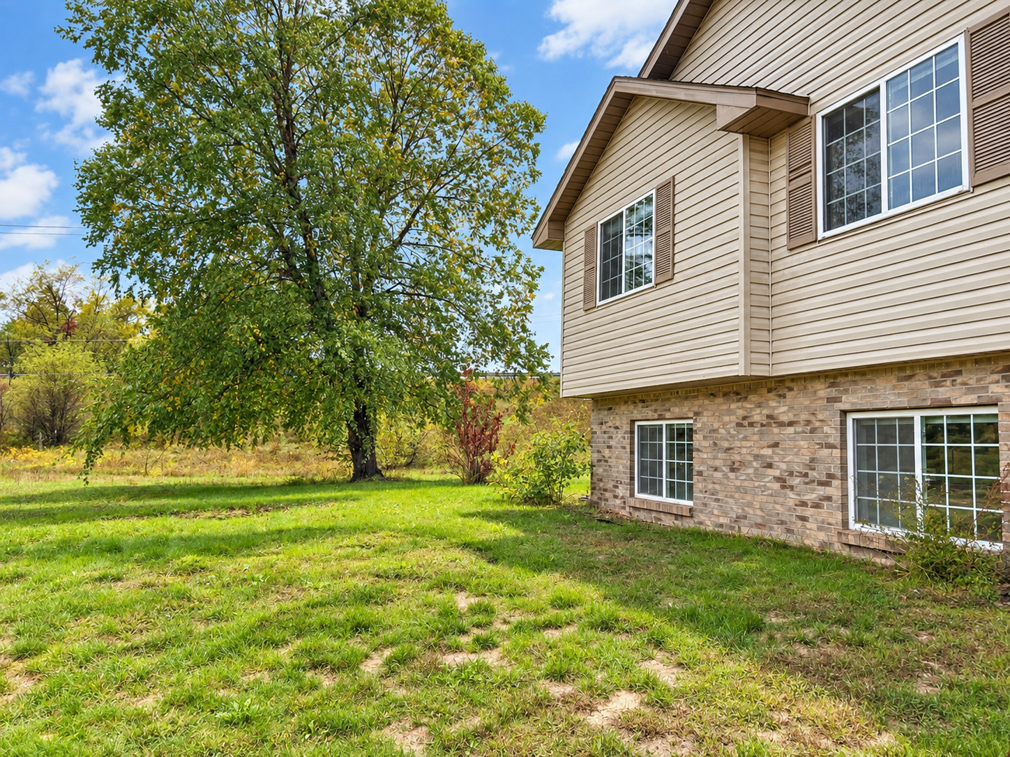 5 Elm Street Property Photo 25