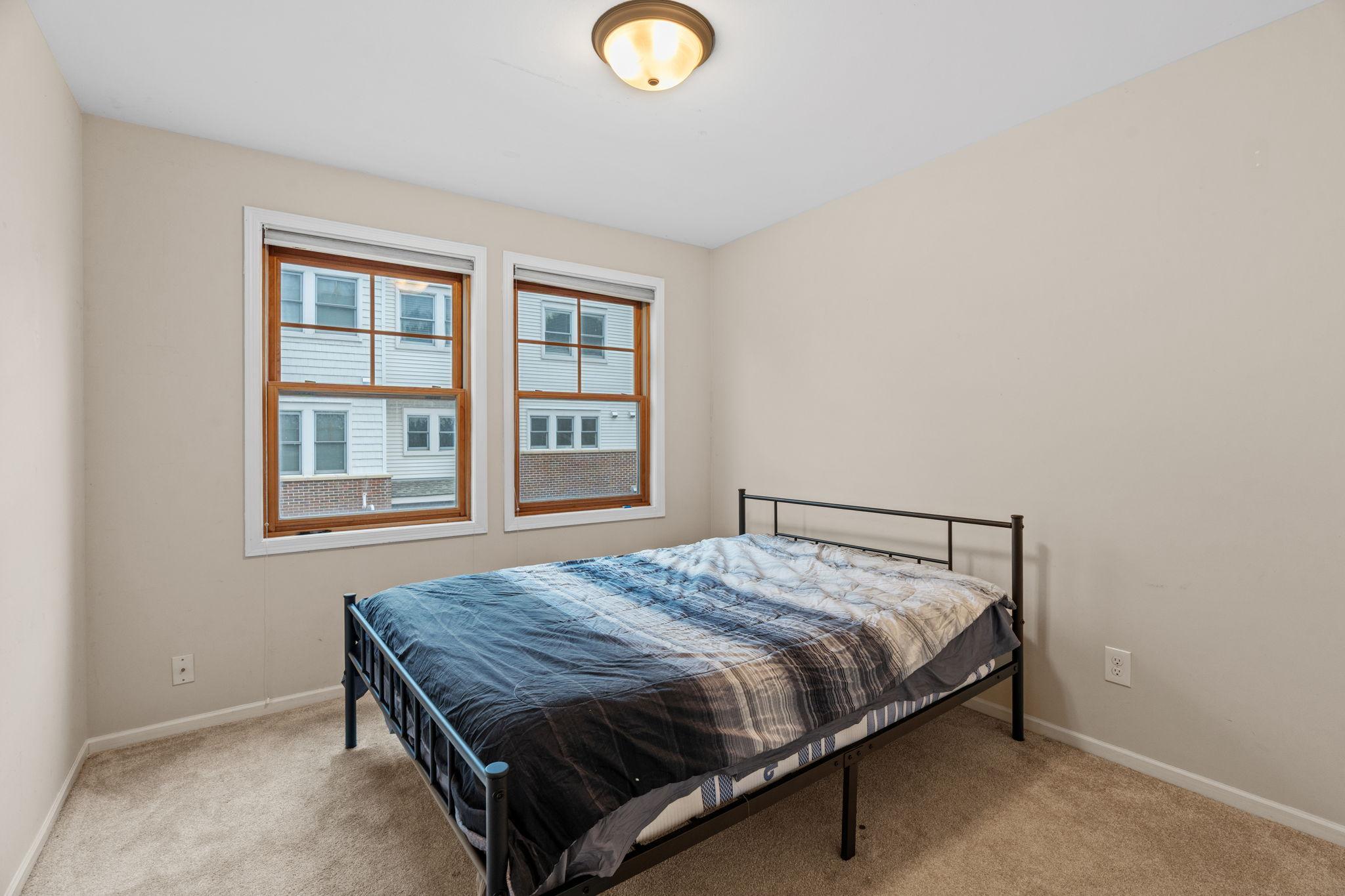 500 E 27th Street Property Photo 14