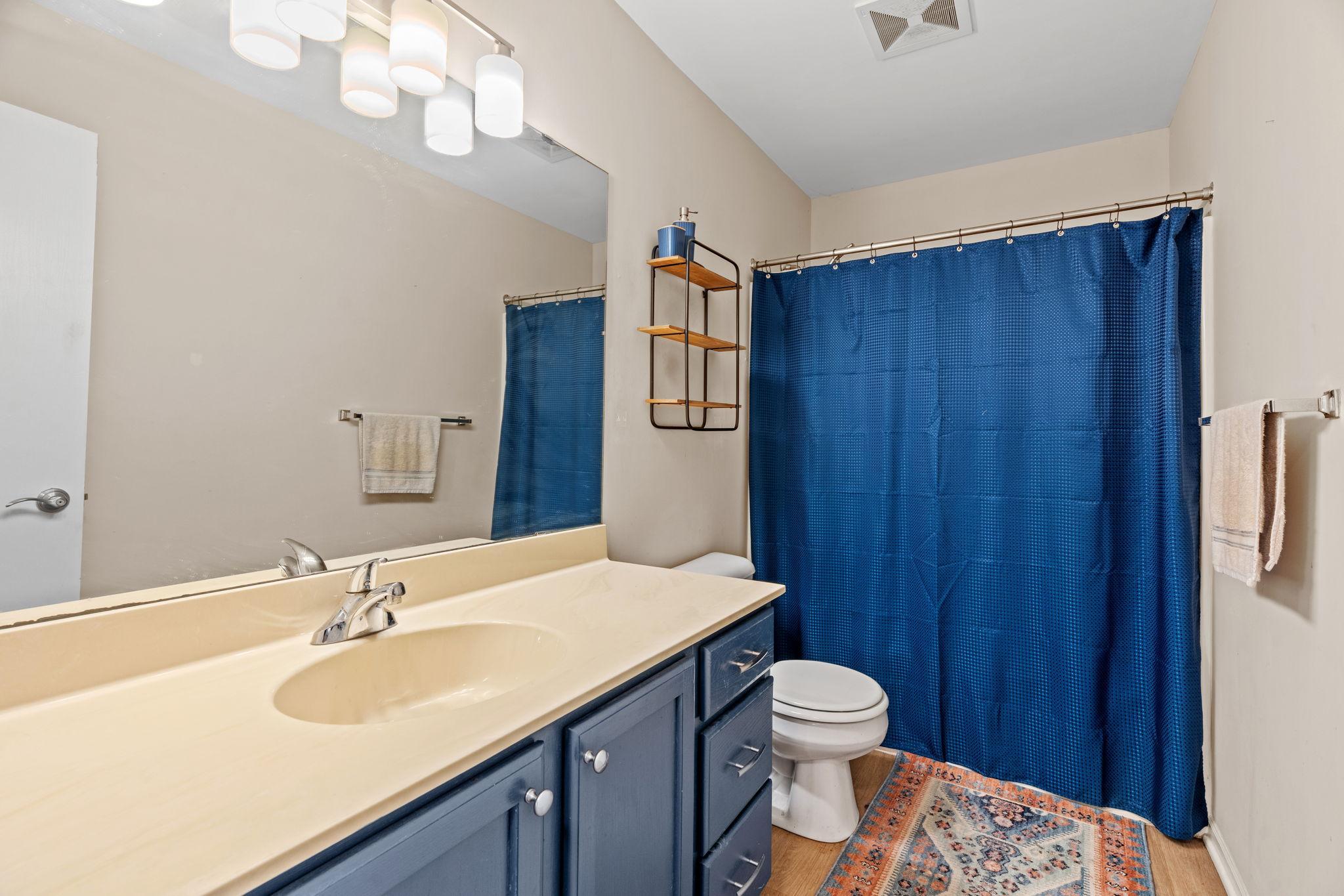 500 E 27th Street Property Photo 18