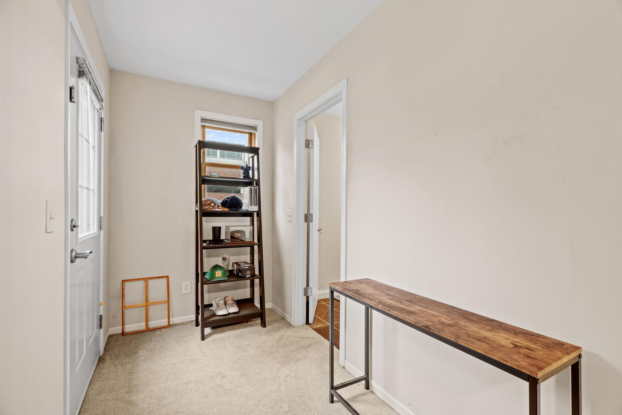 500 E 27th Street Property Photo 23