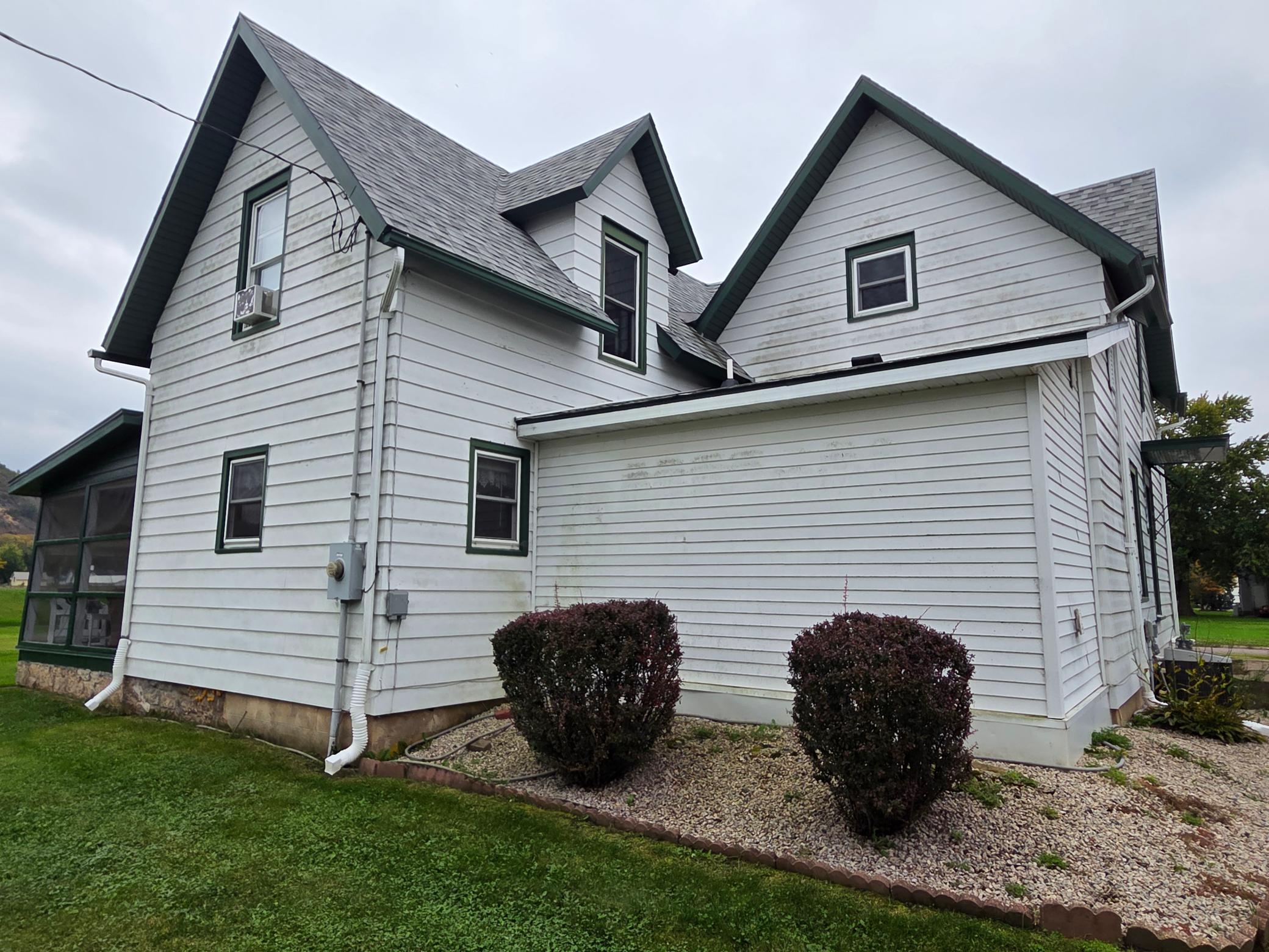 201 E Rushford Avenue Property Photo 6
