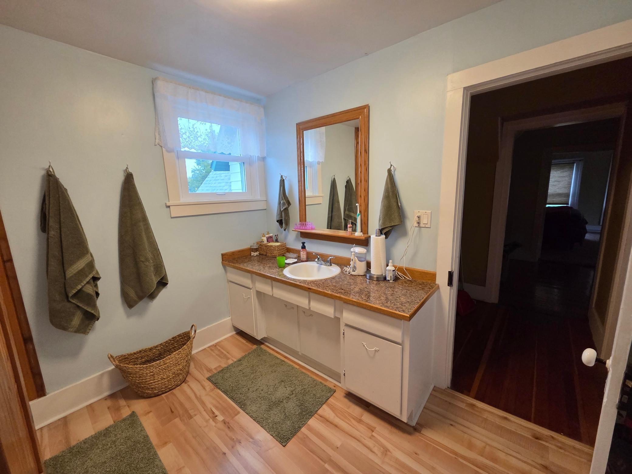 201 E Rushford Avenue Property Photo 23