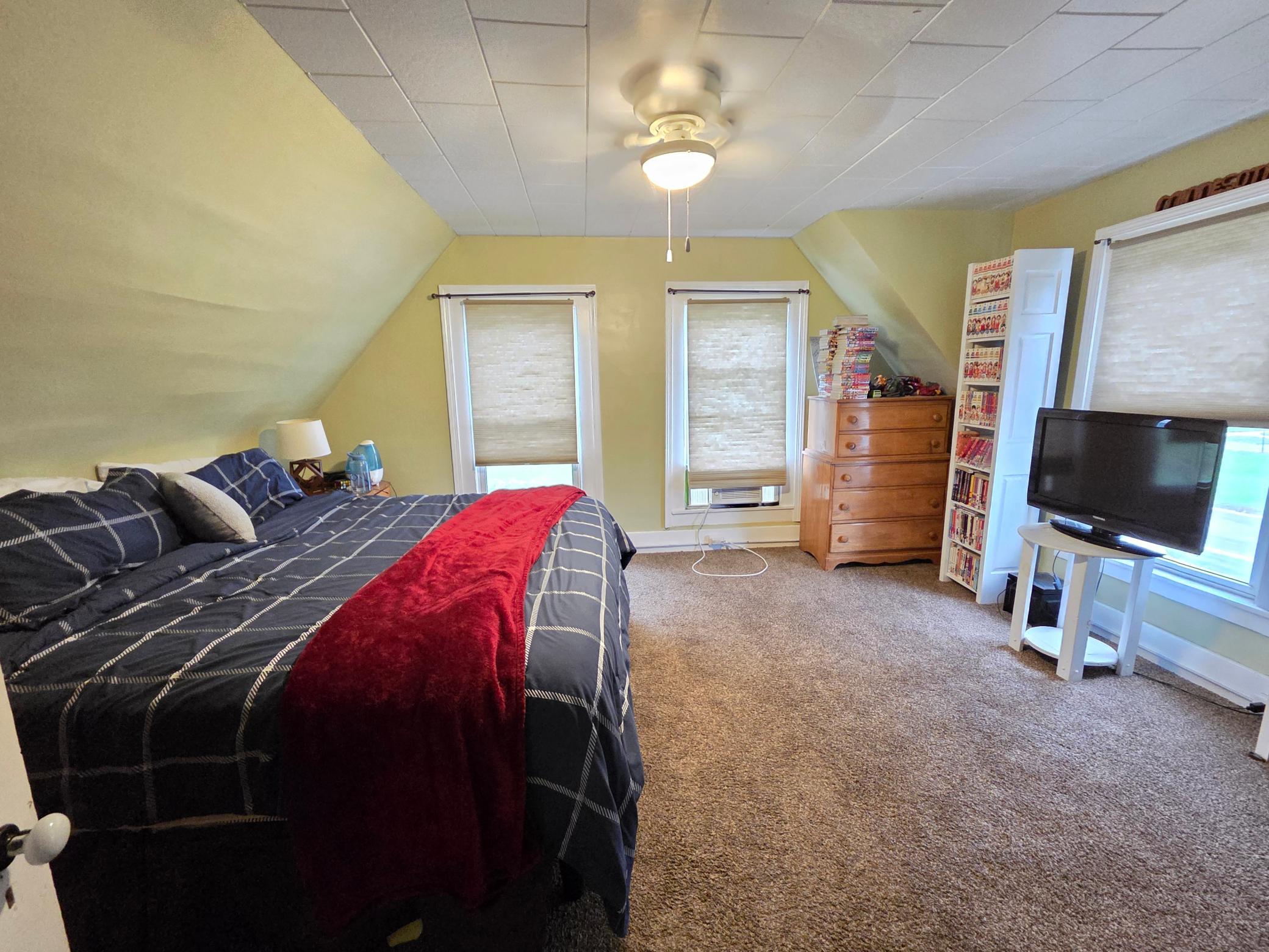 201 E Rushford Avenue Property Photo 24