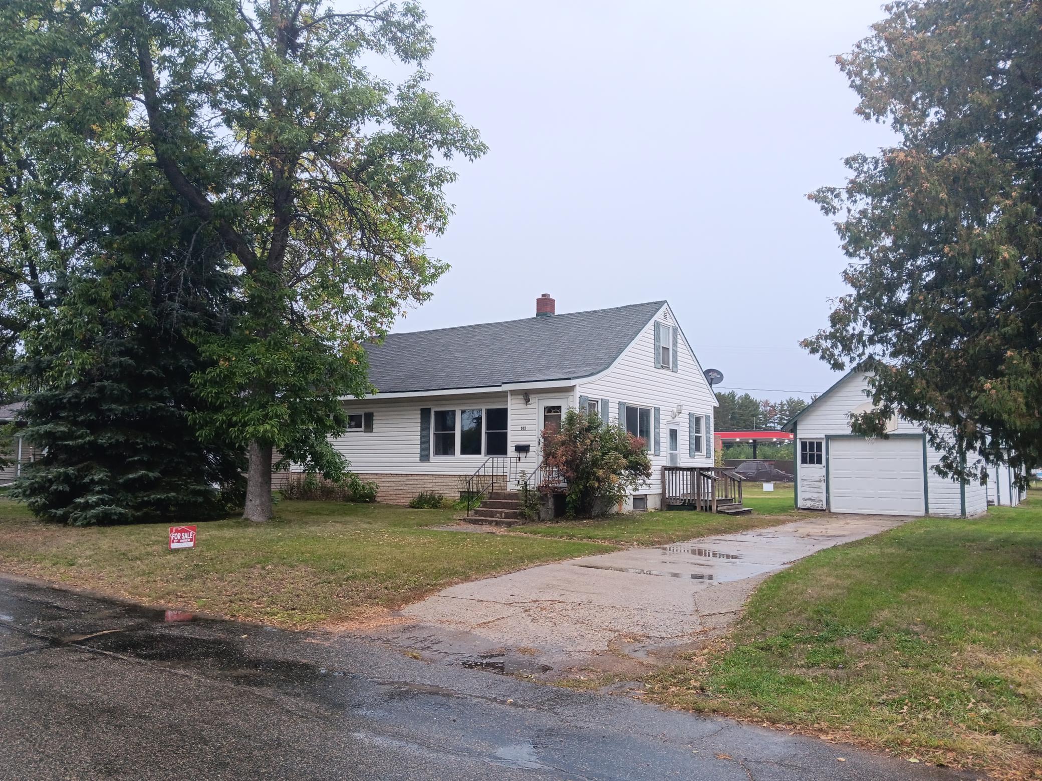 503 2nd Street W