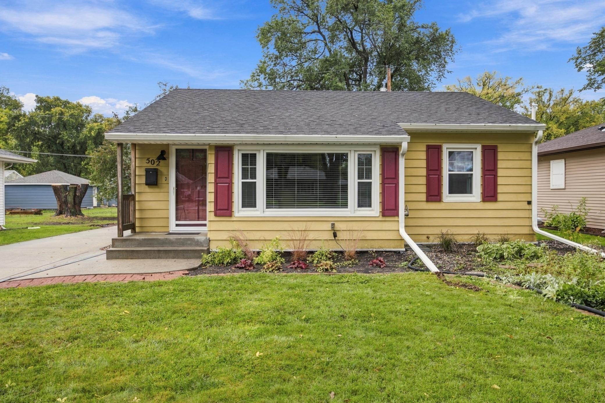 502 21st Avenue N Property Photo 1