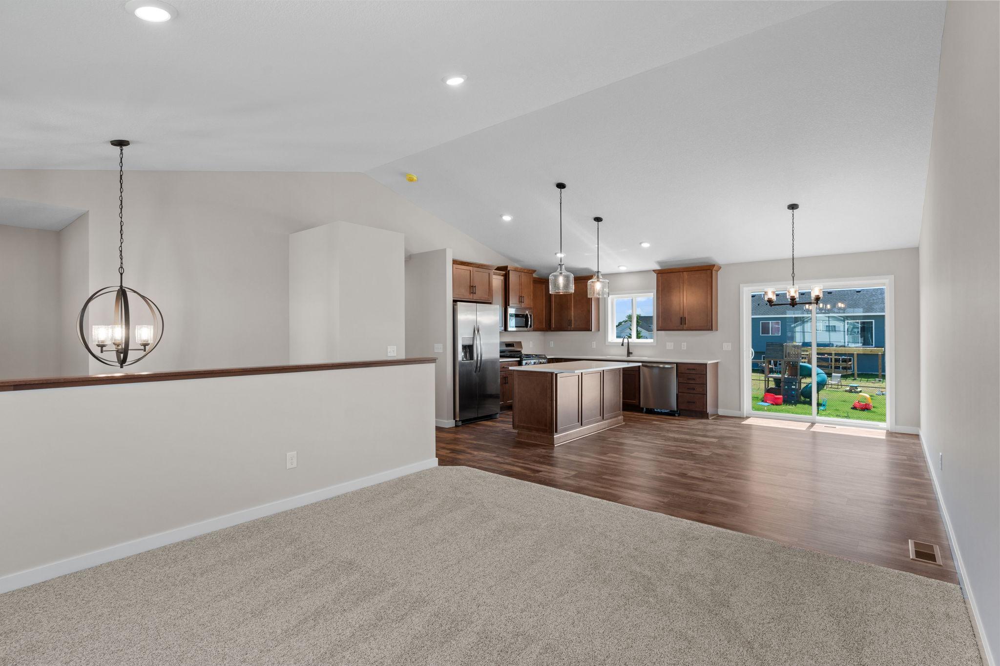 15171 Laurel Street Se Property Photo 19