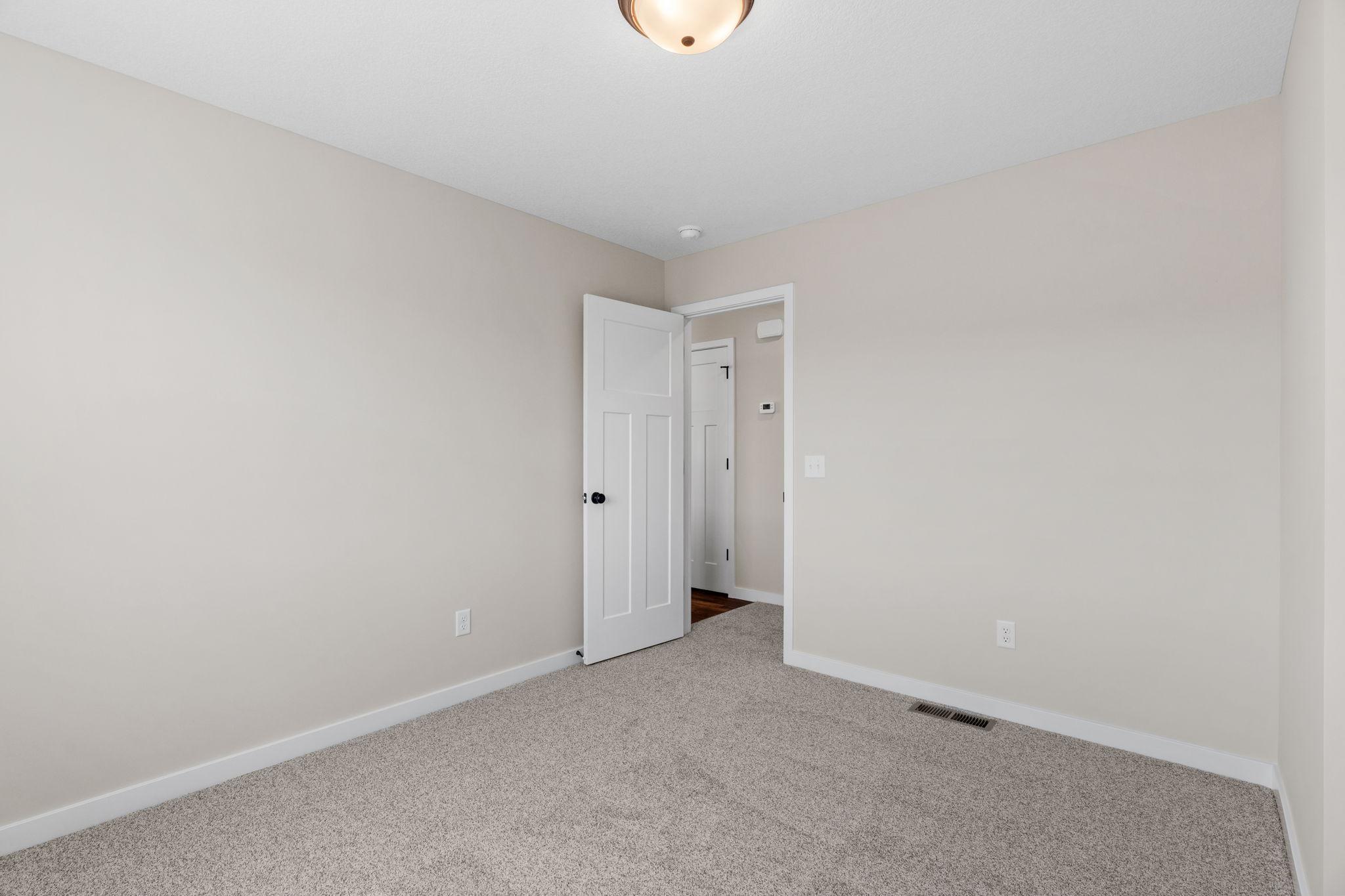 15171 Laurel Street Se Property Photo 28