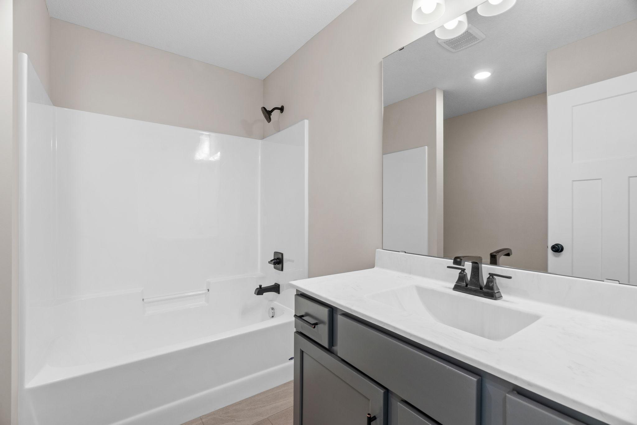 15171 Laurel Street Se Property Photo 29
