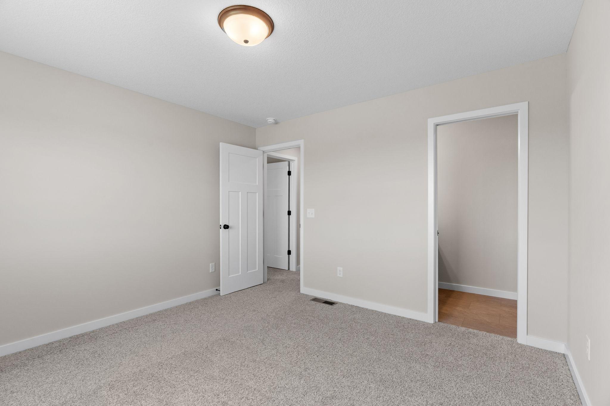 15171 Laurel Street Se Property Photo 33