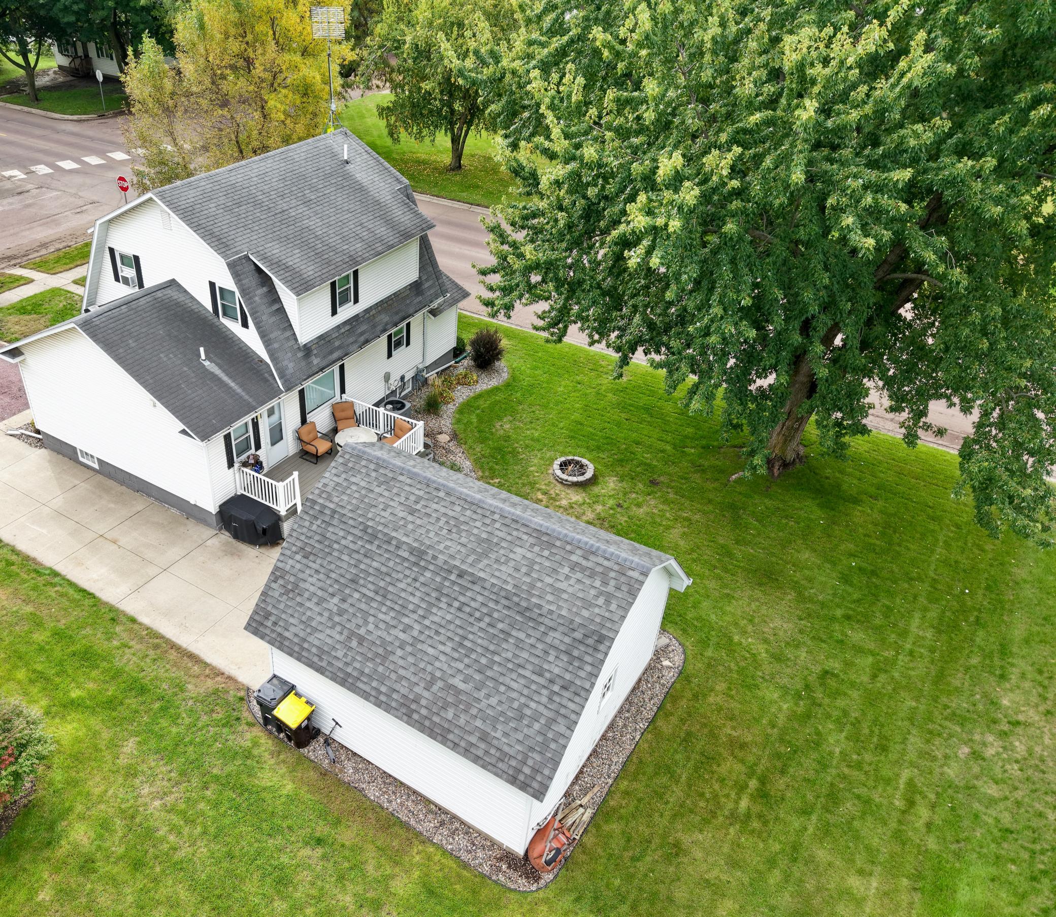 1124 6th Street Property Photo 3