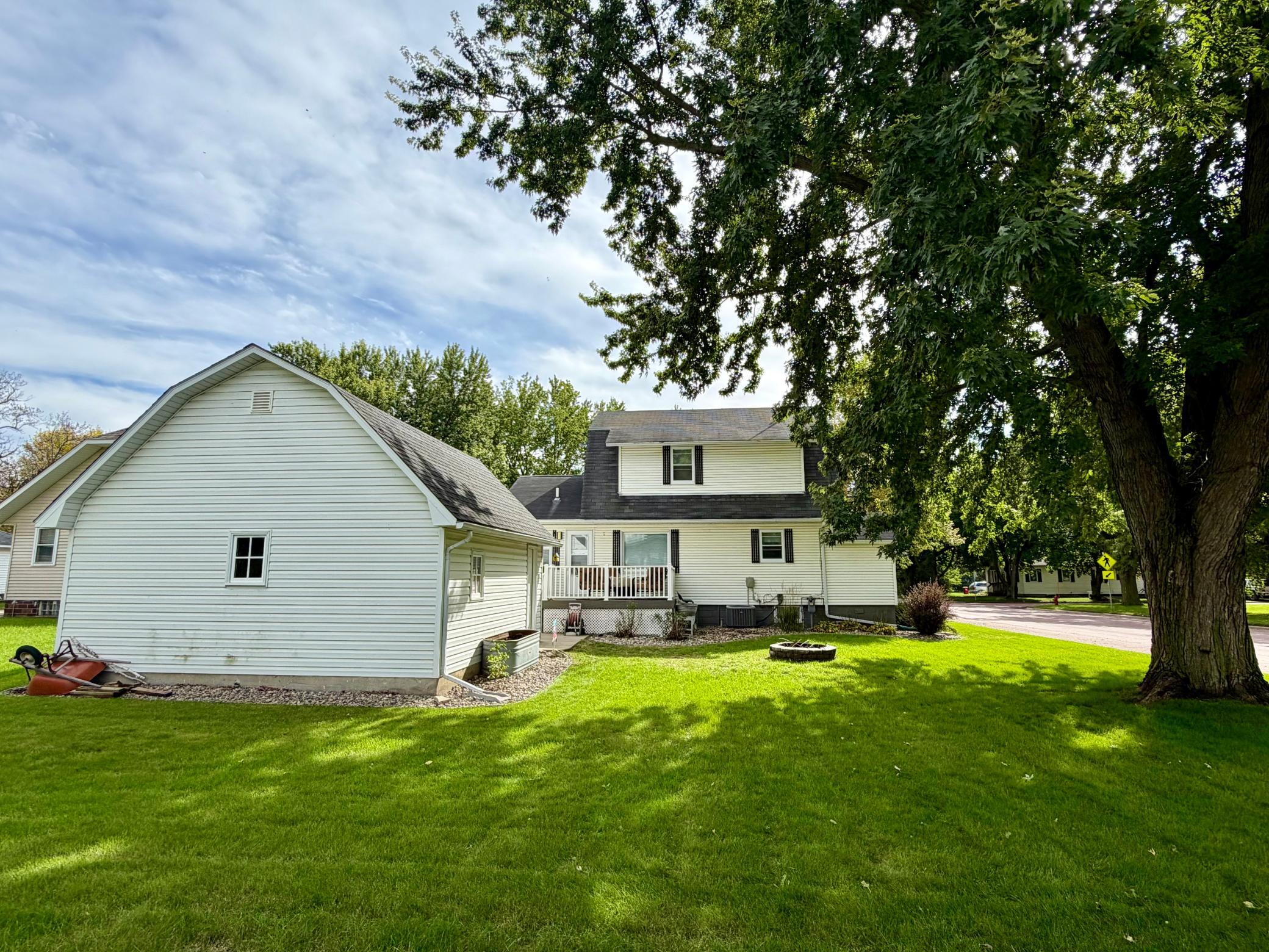 1124 6th Street Property Photo 10