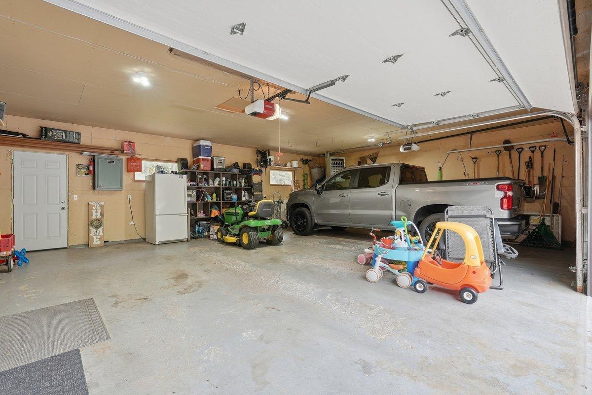 10180 Perkins Avenue N Property Photo 32