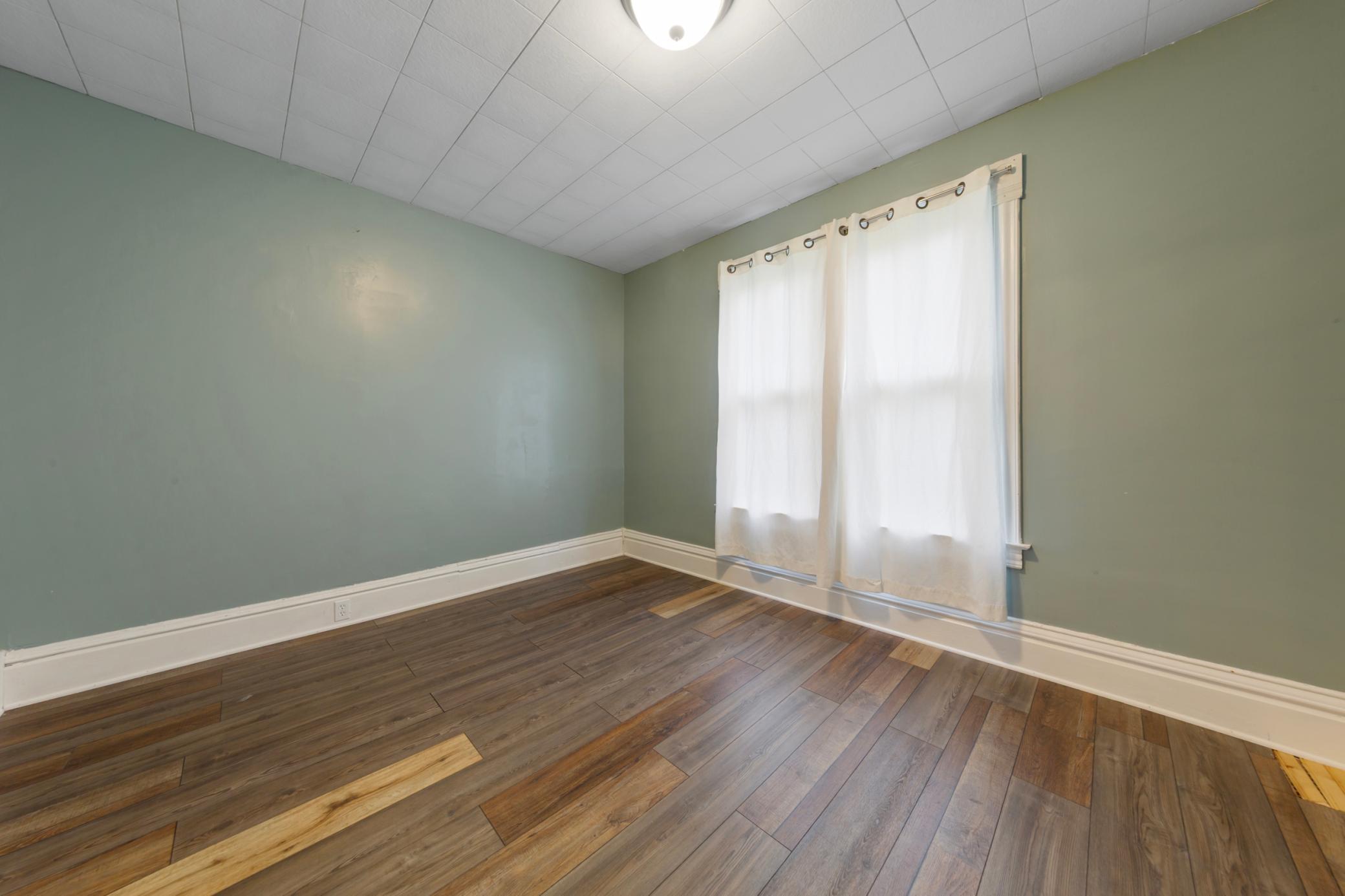 917 Bridge Avenue Property Photo 17