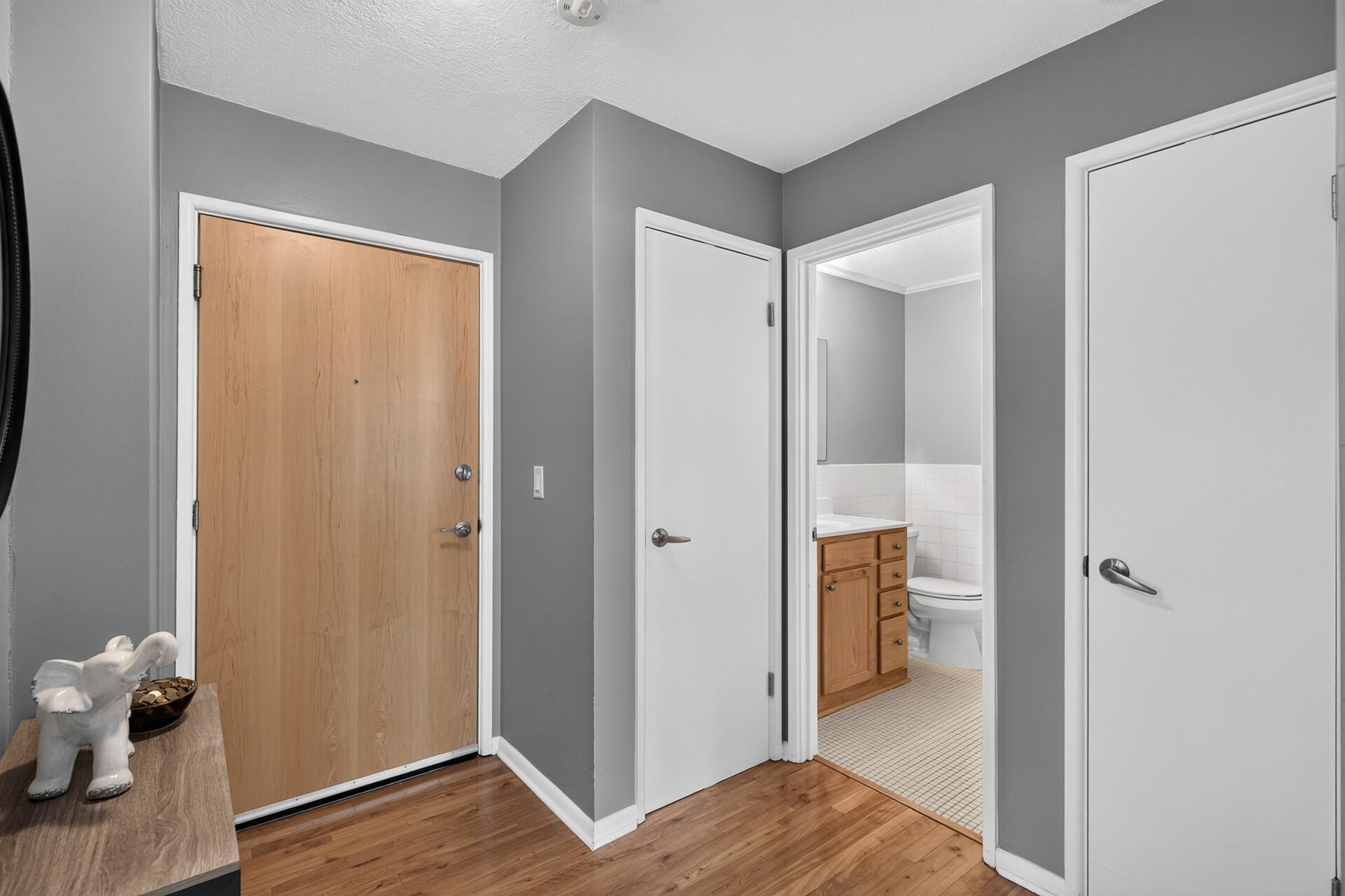3844 Nicollet Avenue 305 Property Photo 26