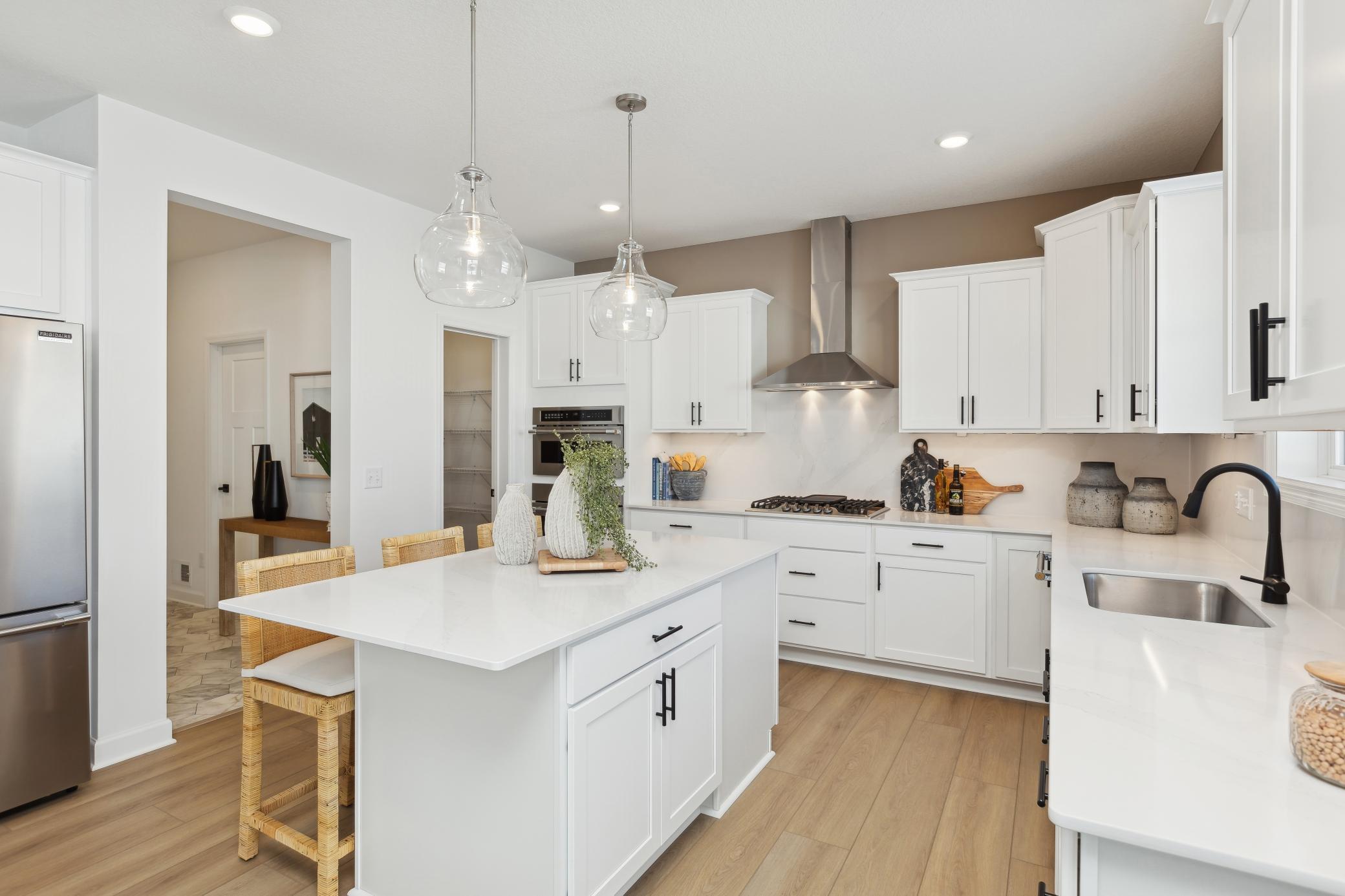 1929 Ravine Road Property Photo 2