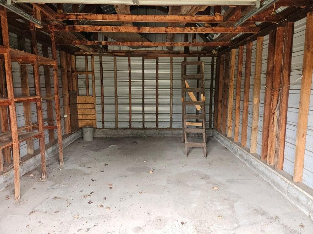 37108 Lomond Drive Property Photo 9