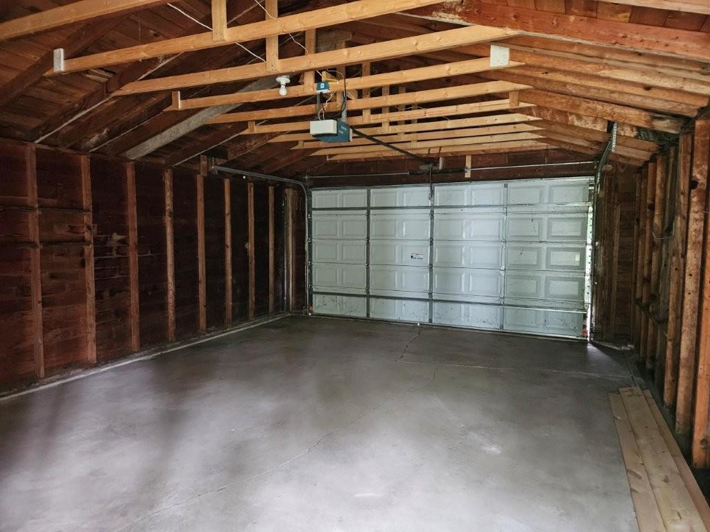 37108 Lomond Drive Property Photo 10