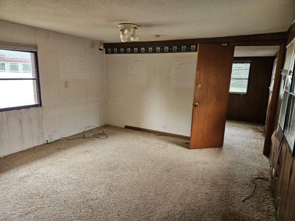 37108 Lomond Drive Property Photo 15