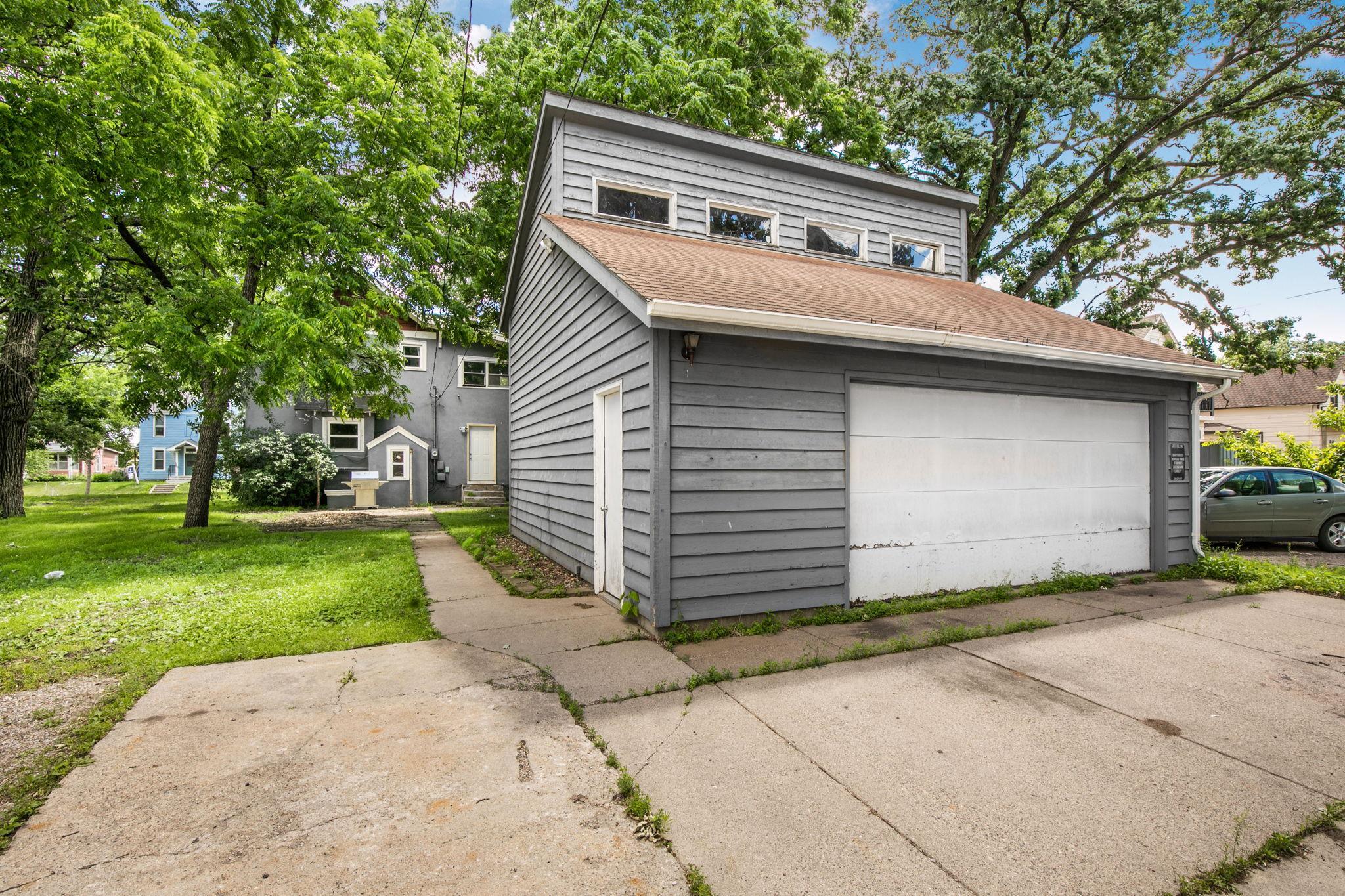 511 6th Avenue S Property Photo 3