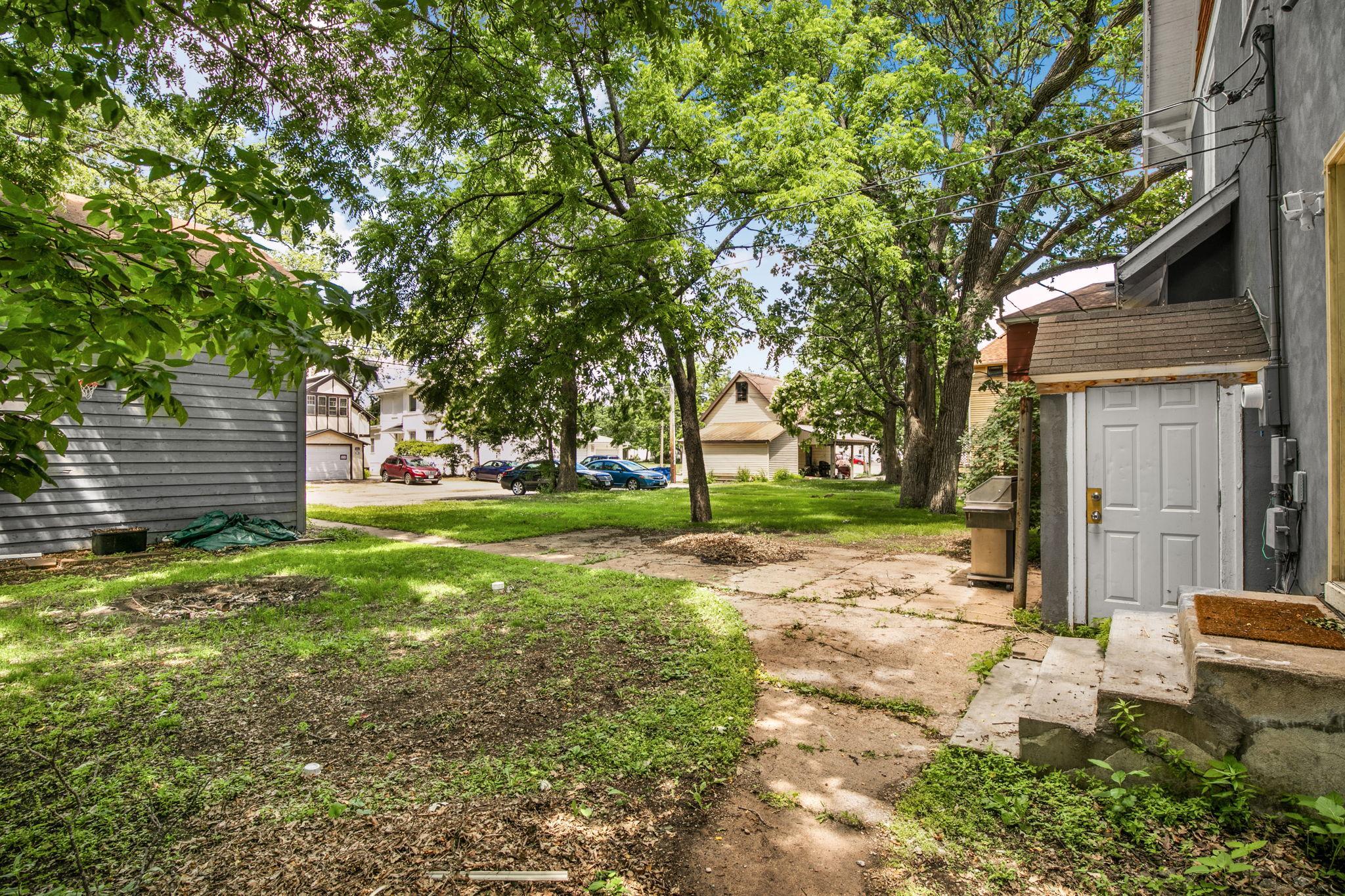 511 6th Avenue S Property Photo 18