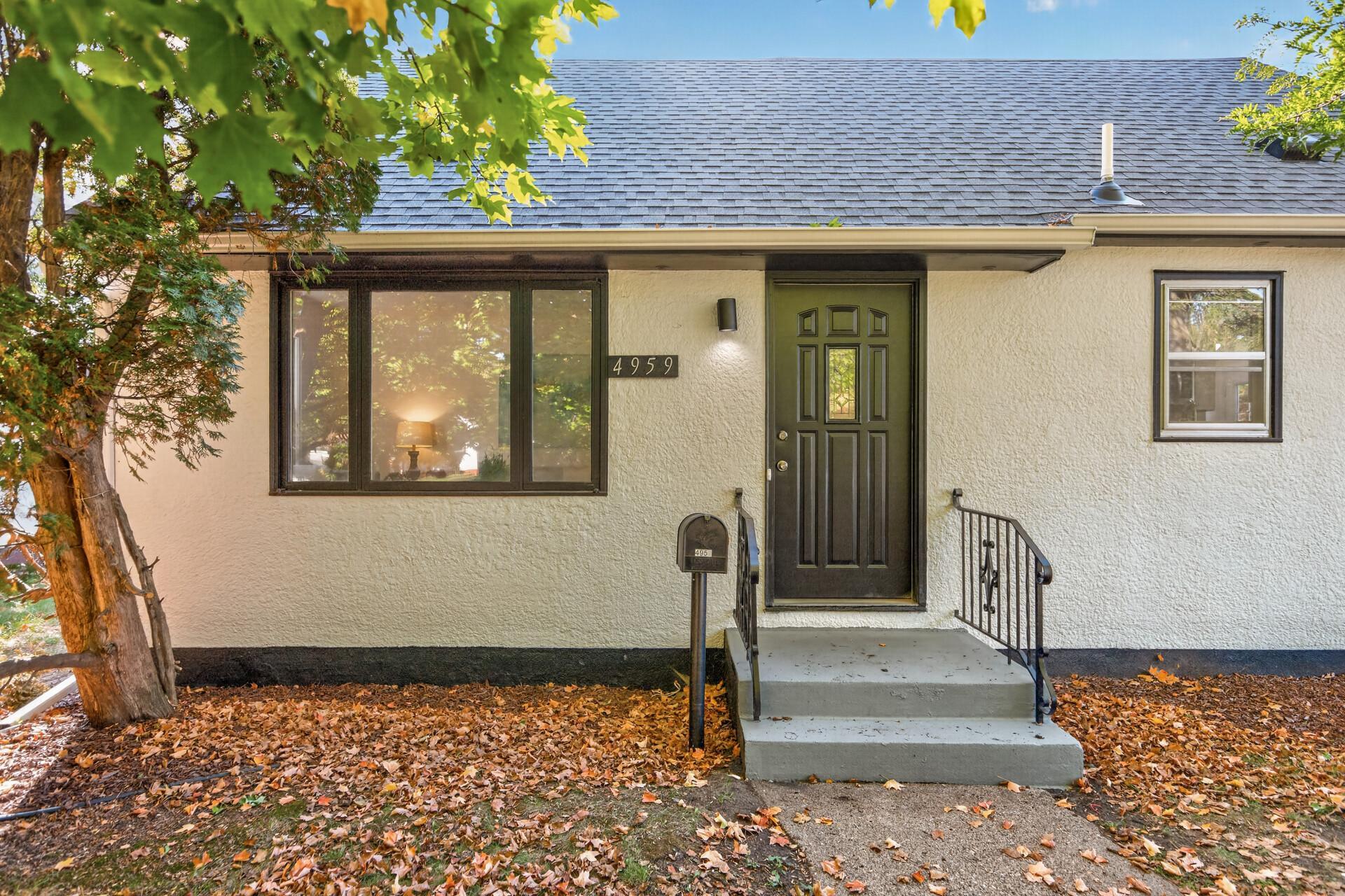 4959 Morgan Avenue N Property Photo 4