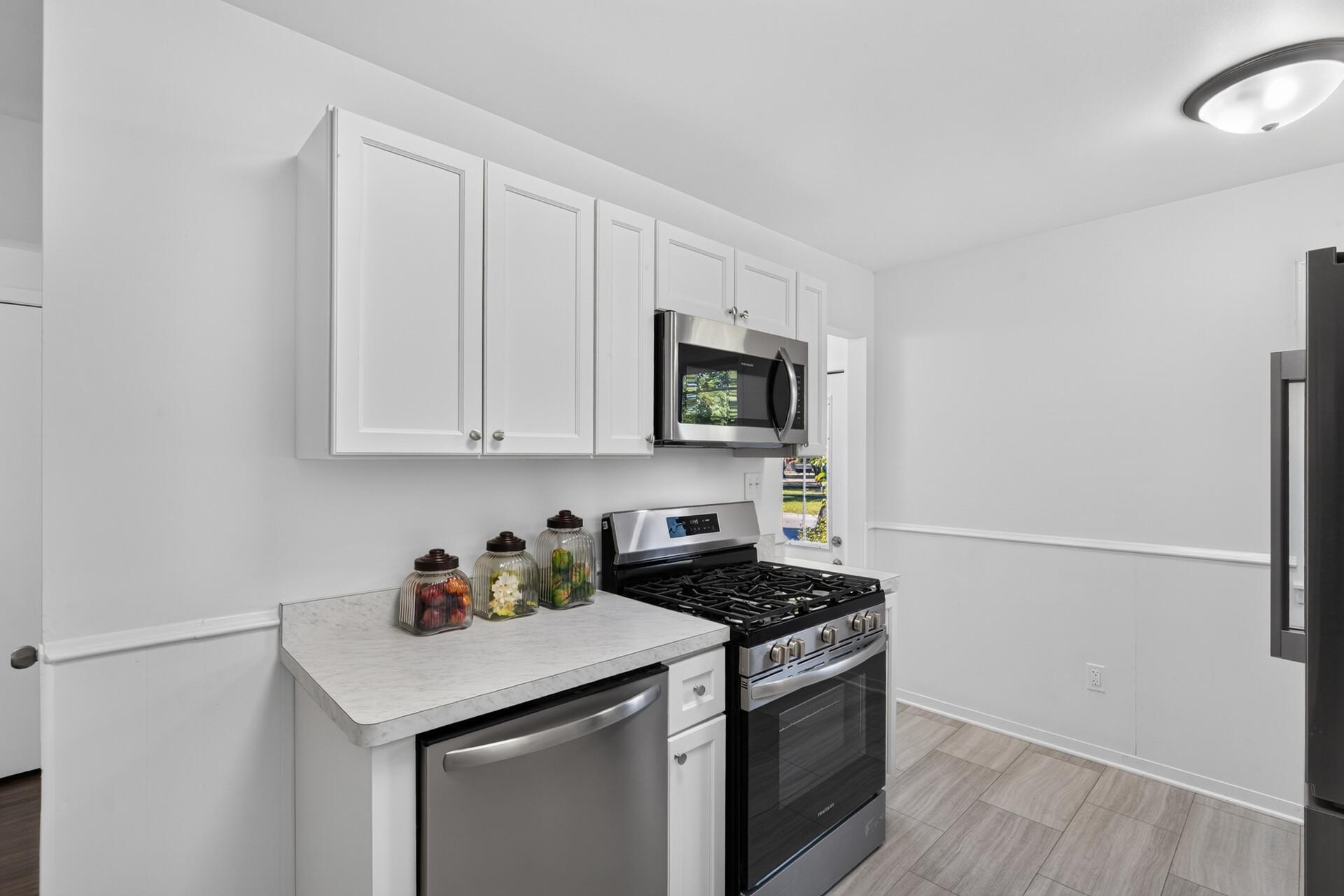 4959 Morgan Avenue N Property Photo 10