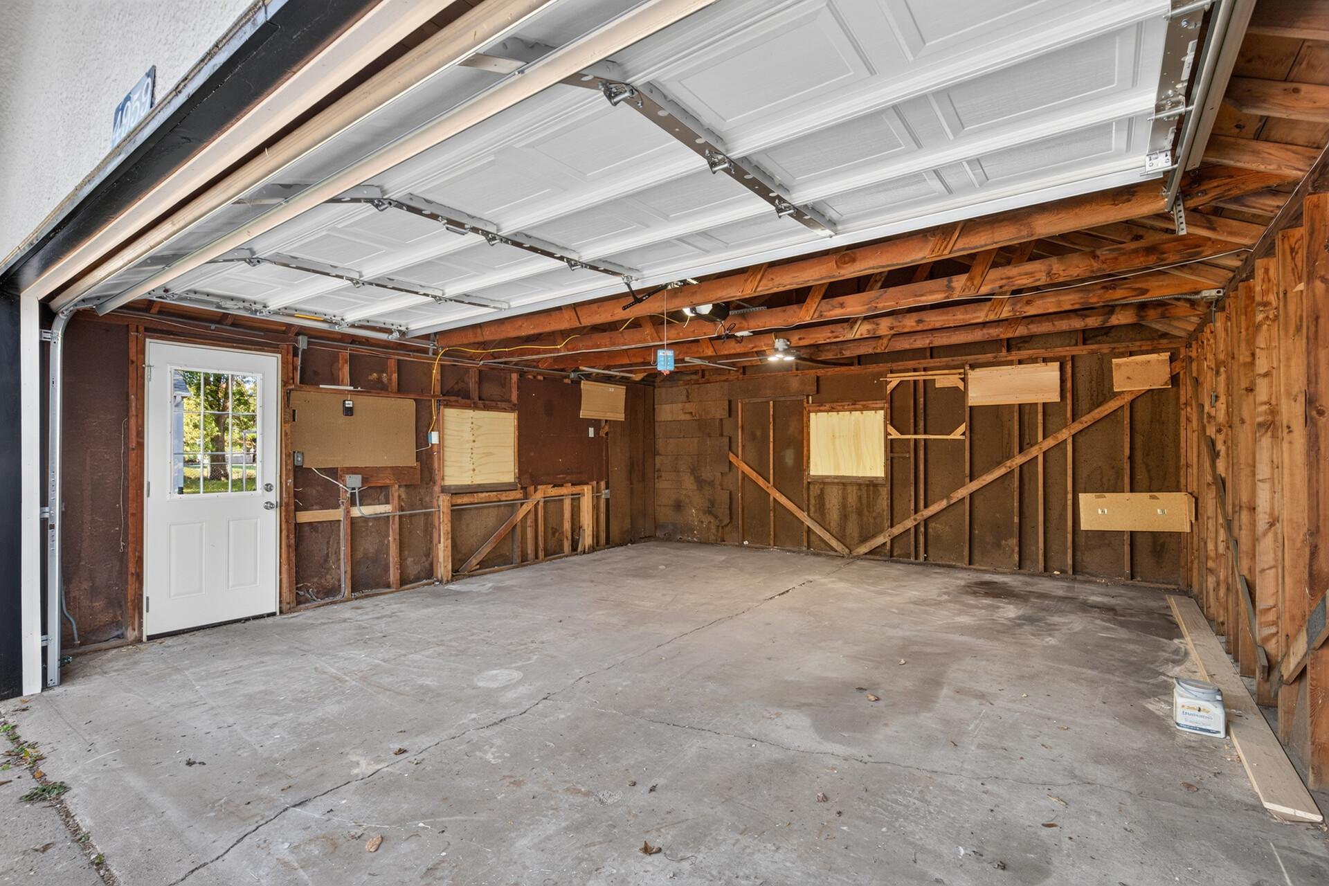 4959 Morgan Avenue N Property Photo 40