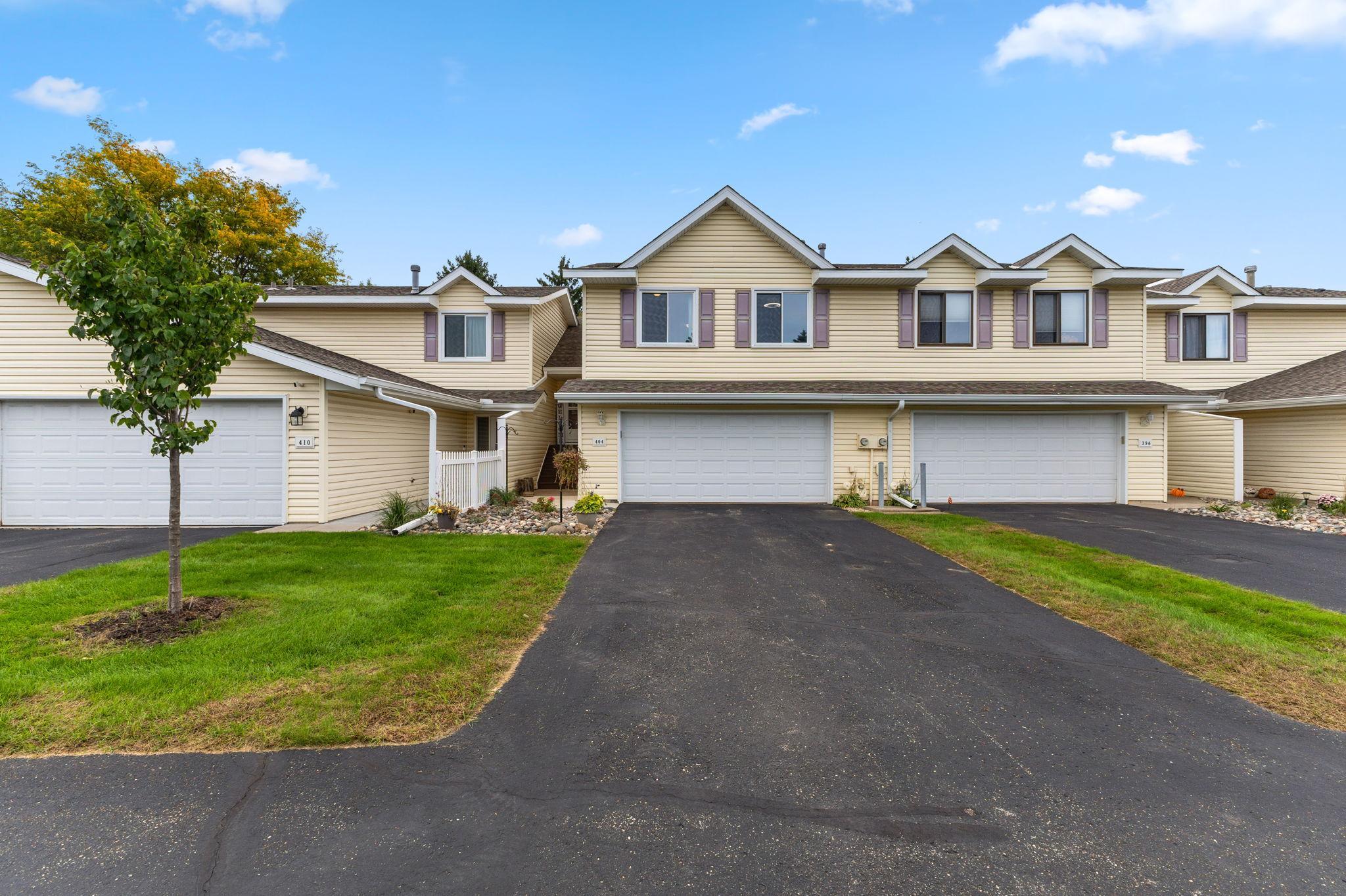 404 Pleasure Creek Drive Property Photo 1