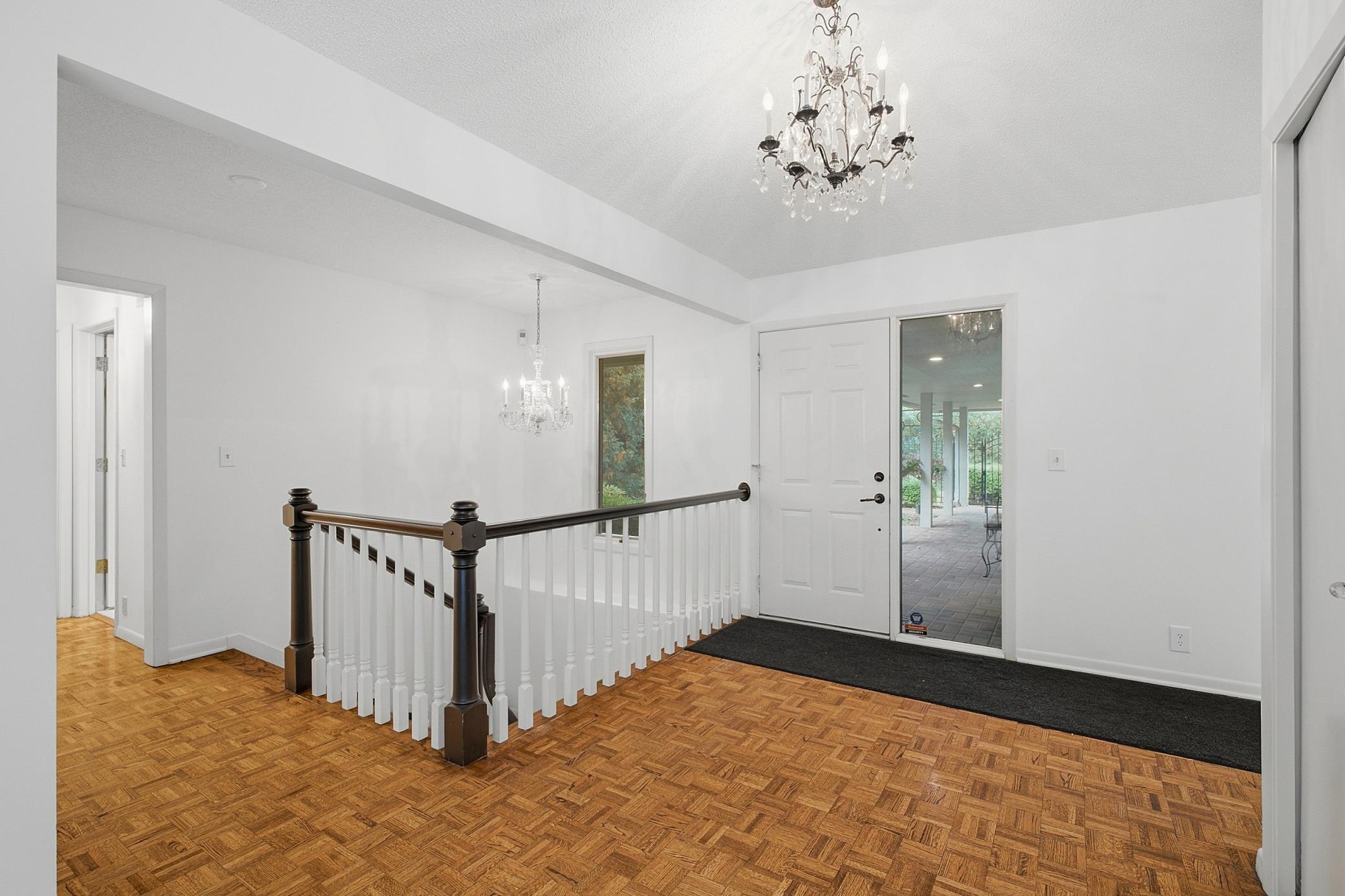 4890 Regents Walk Property Photo 11