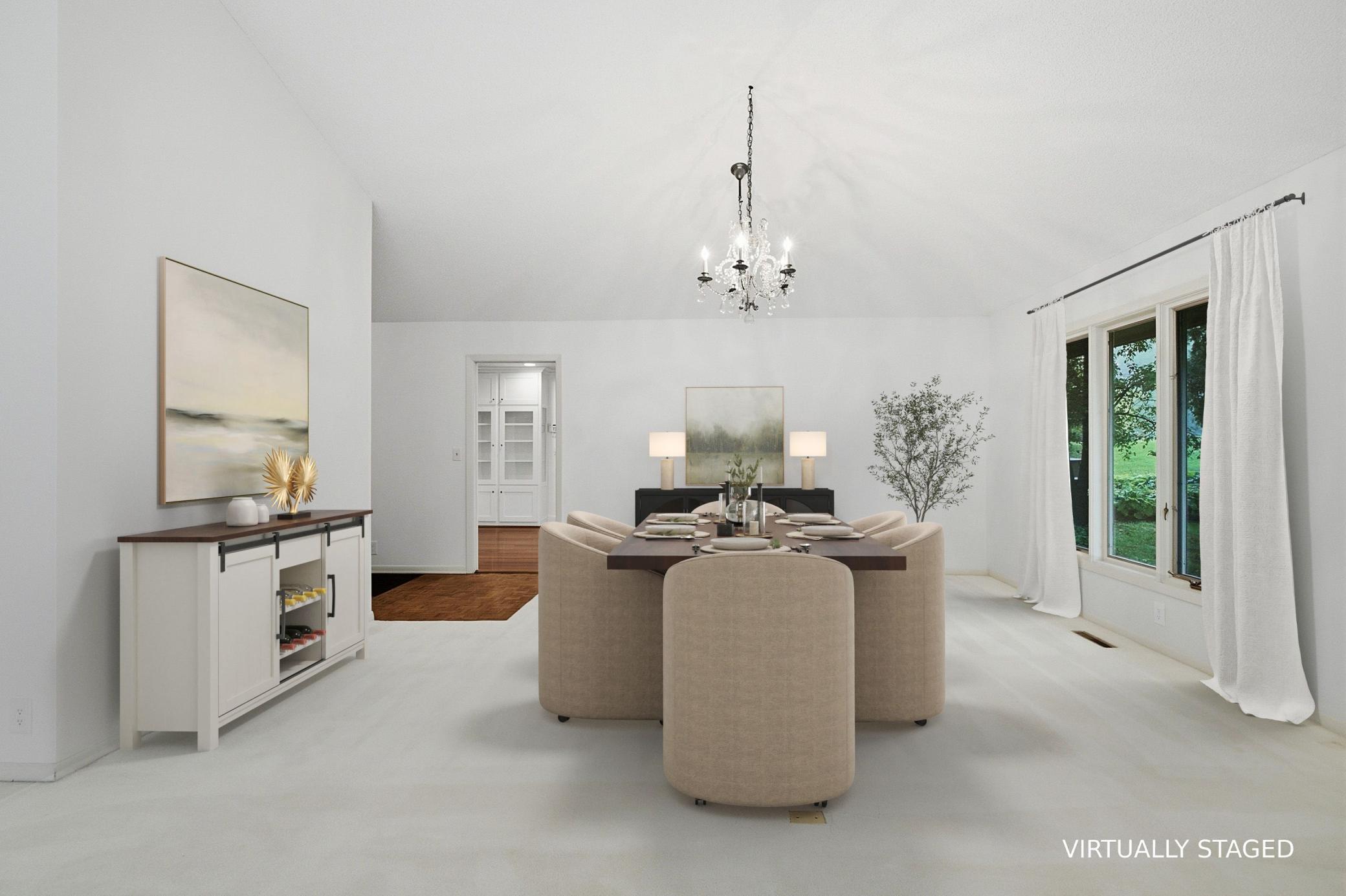 4890 Regents Walk Property Photo 13
