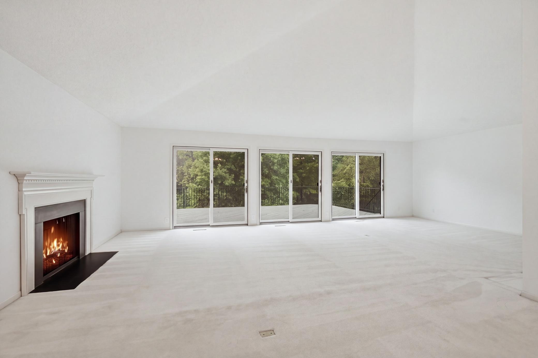 4890 Regents Walk Property Photo 14