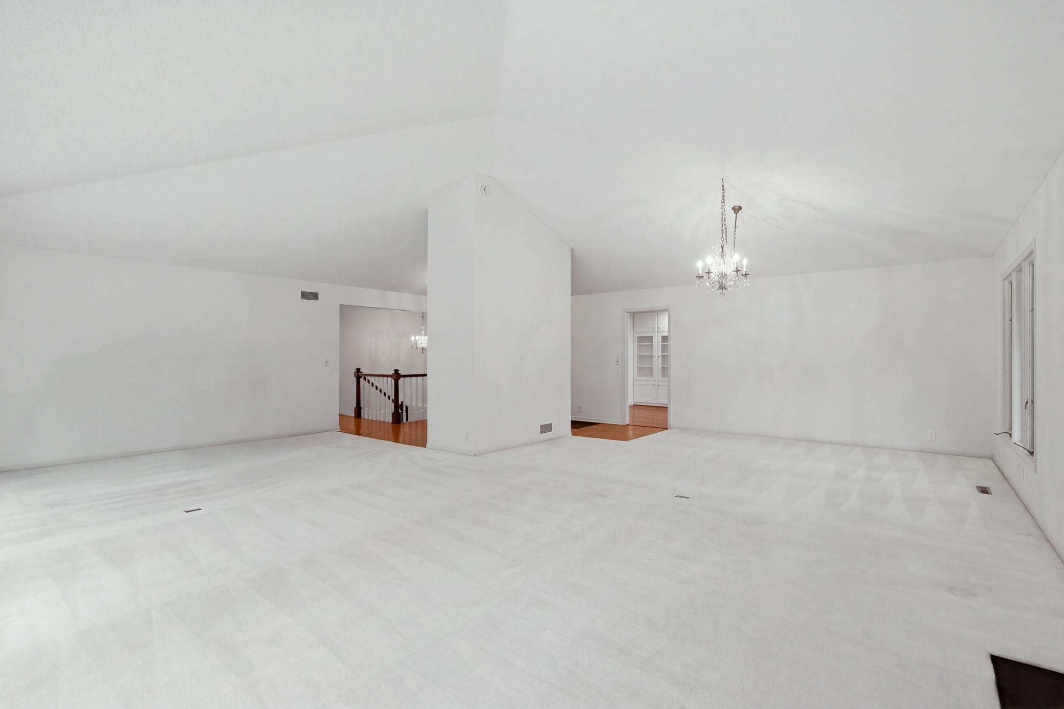 4890 Regents Walk Property Photo 23