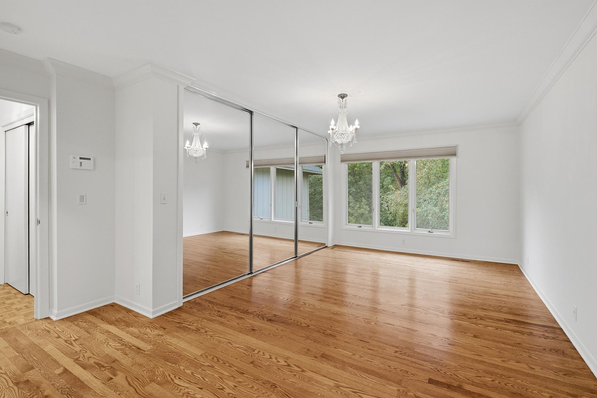 4890 Regents Walk Property Photo 26