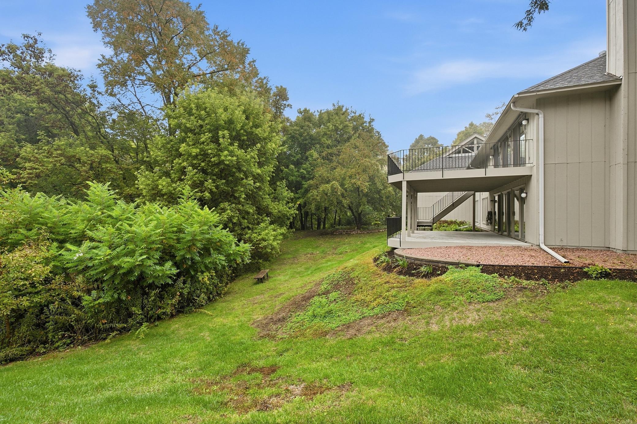 4890 Regents Walk Property Photo 54