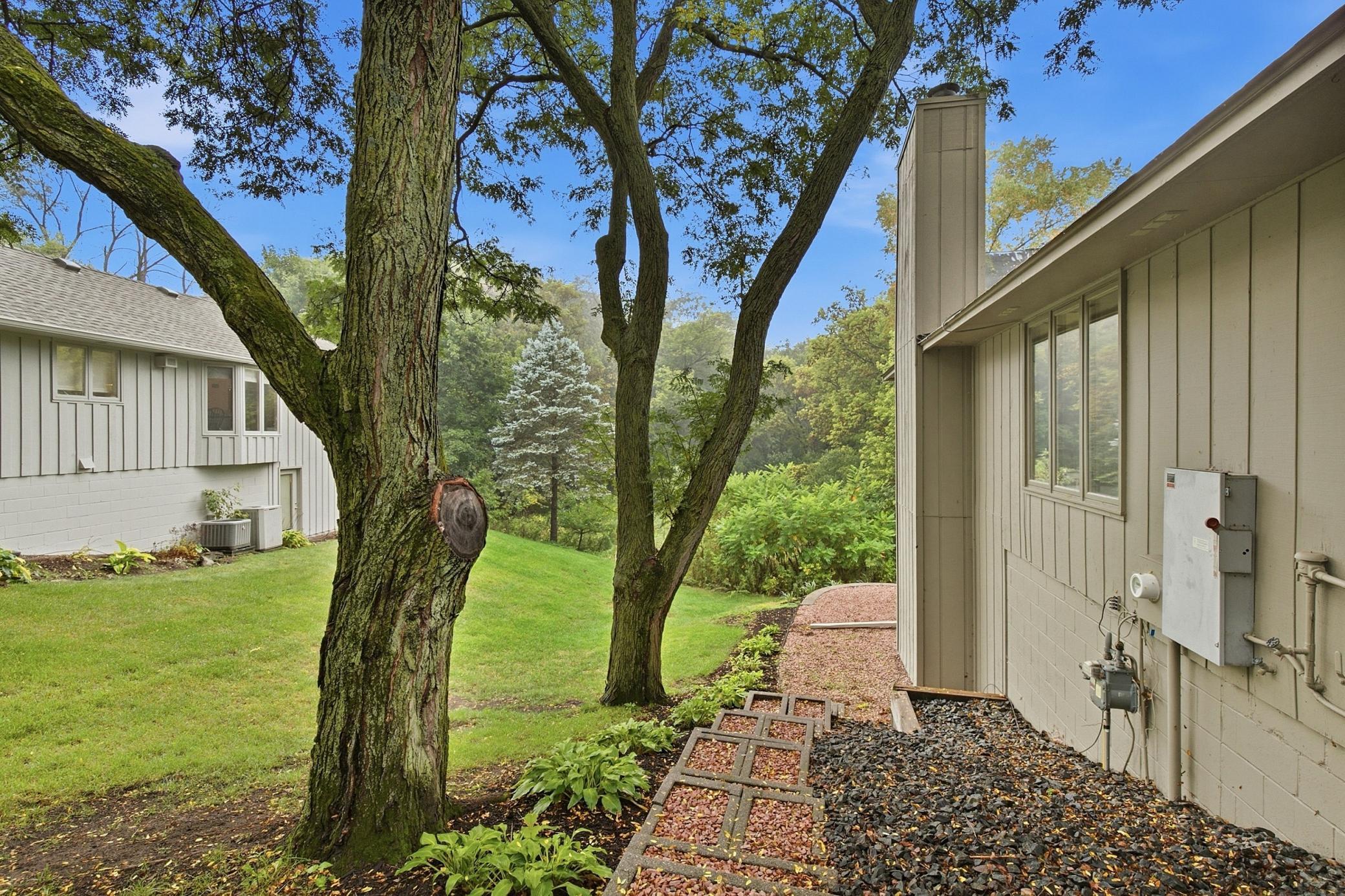 4890 Regents Walk Property Photo 66