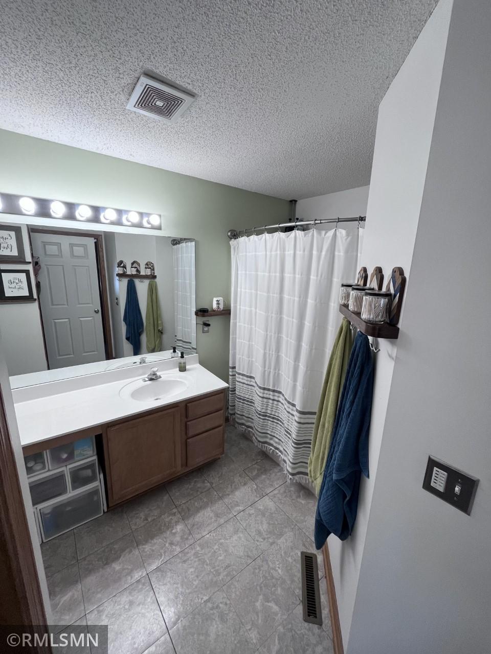 898 Providence Drive Property Photo 17