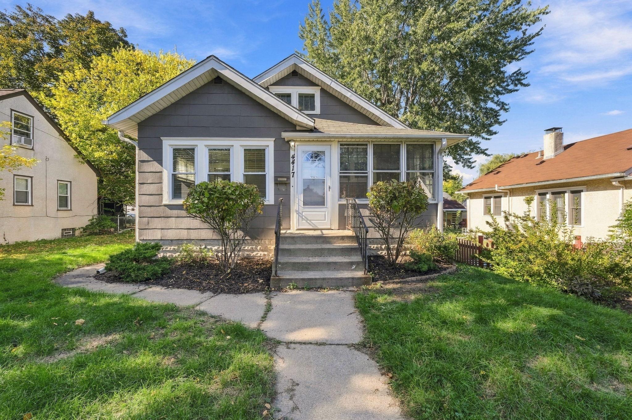 4417 Russell Avenue N Property Photo 1