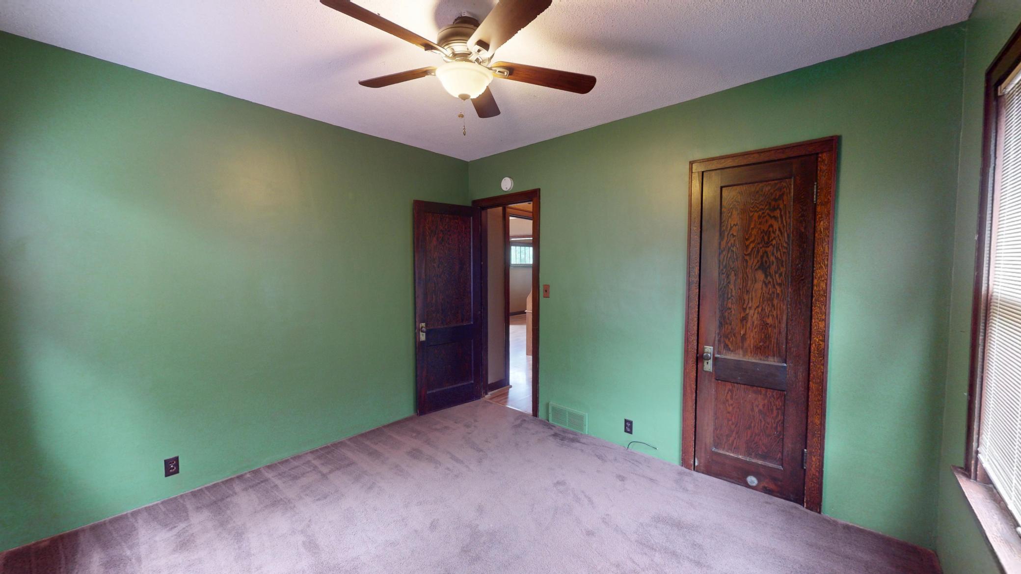 340 E 3rd Street Property Photo 19