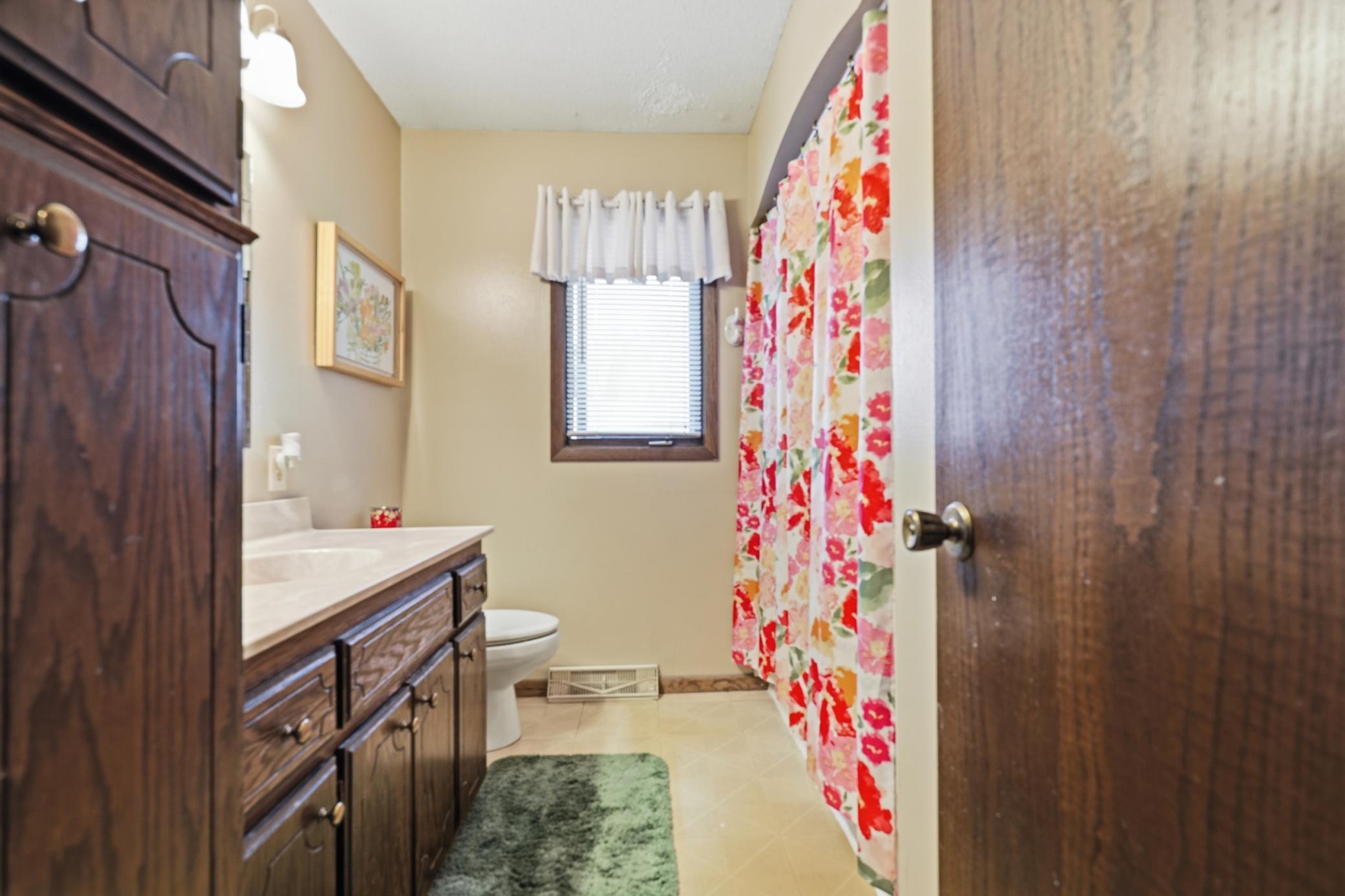 134 34th Avenue N Property Photo 11