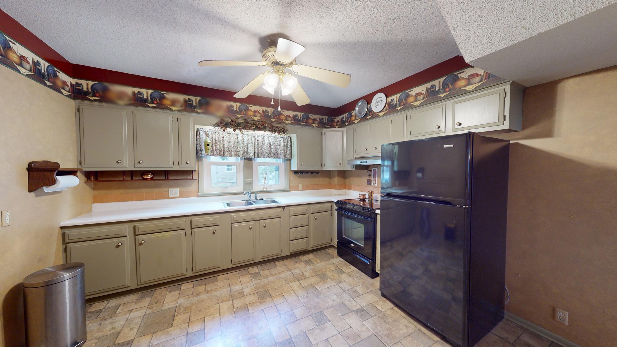 148 2nd Avenue Sw Property Photo 8