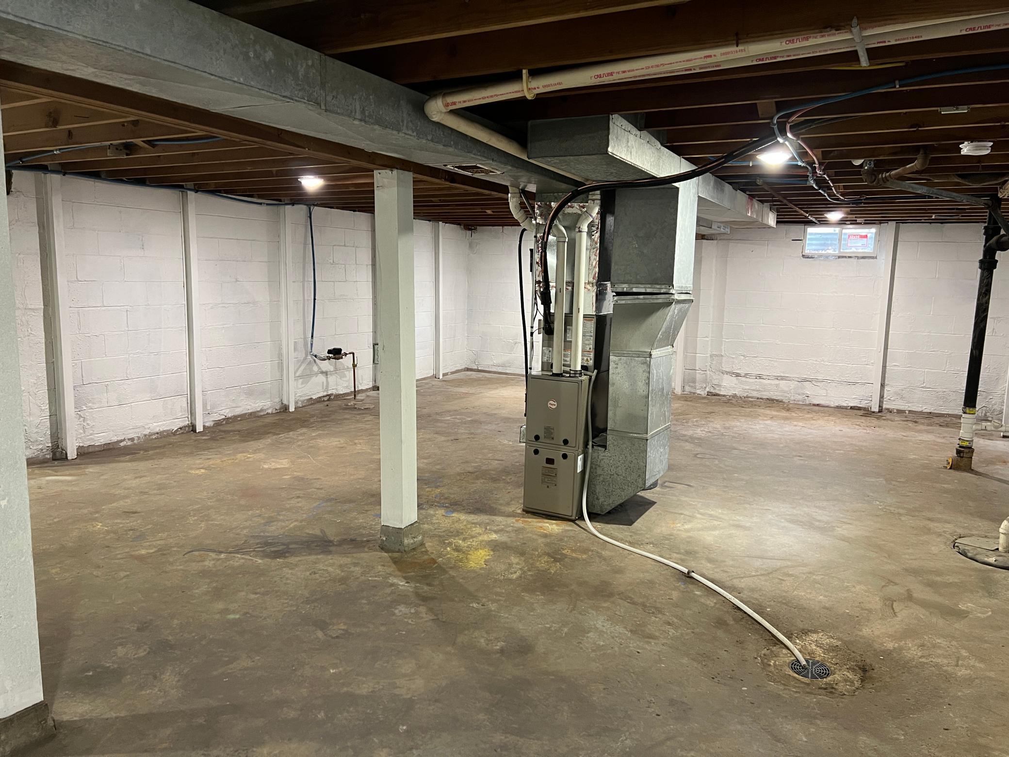 1405 W Clark Street Property Photo 31