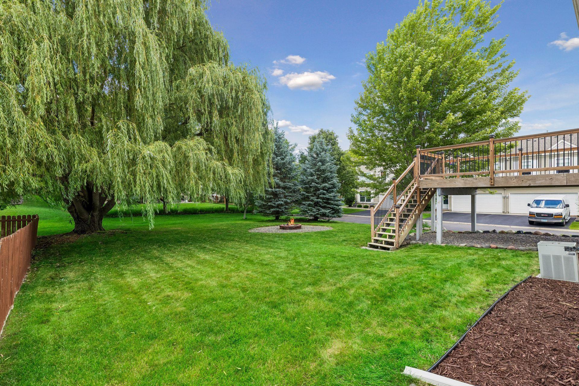 11962 85th Place N Property Photo 8
