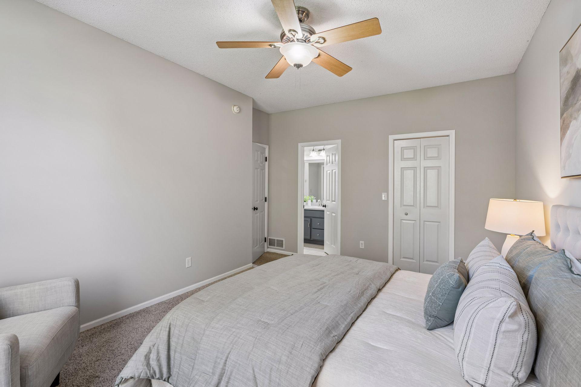 11962 85th Place N Property Photo 23