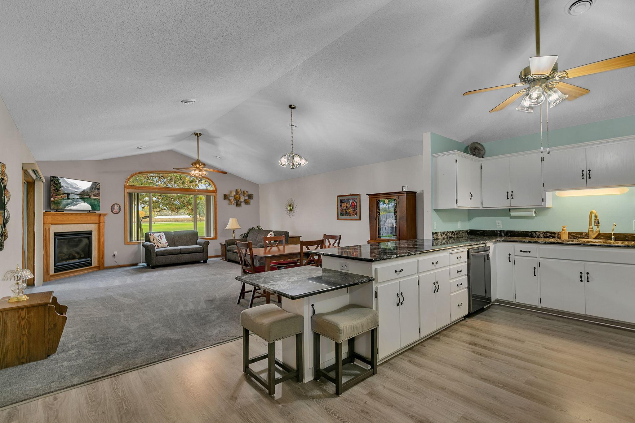 226 Golf Court Property Photo 6